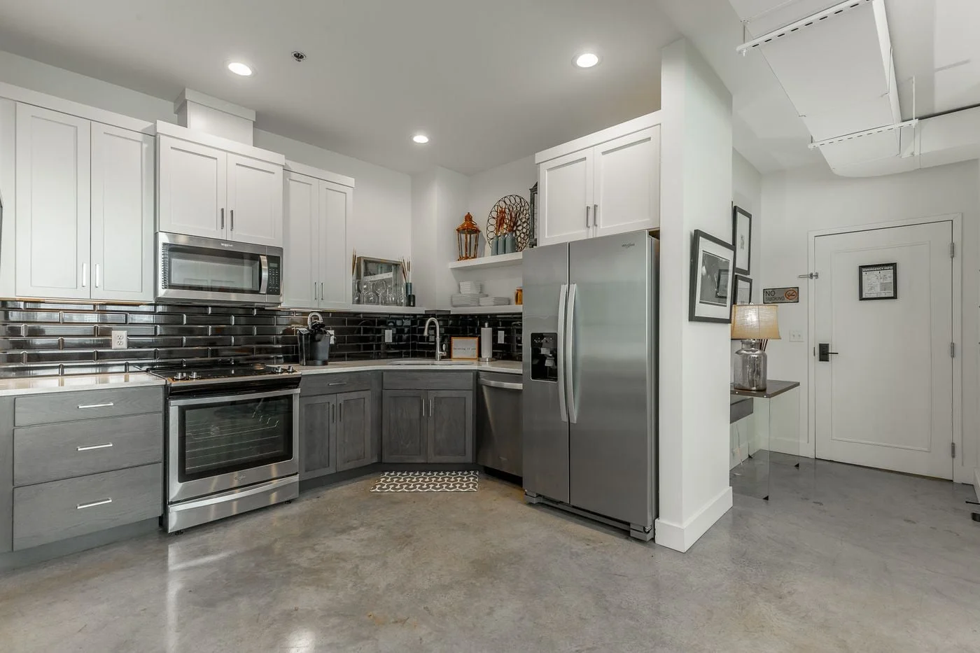 Photo 3 of 27 West 19th Street, Chattanooga, TN 37408