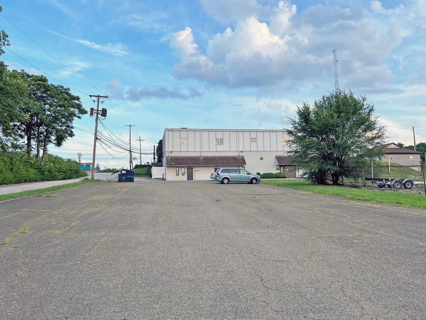 Photo 3 of 1946 W 26th St, Erie, PA 16508