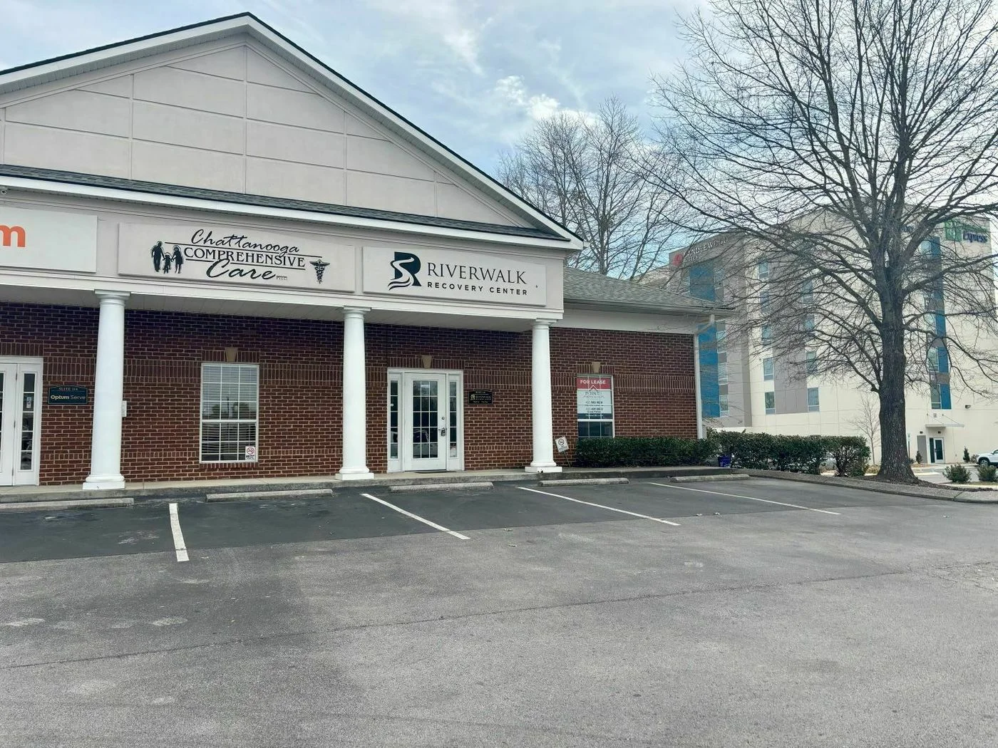 Photo 2 of 7446 Shallowford Rd, Chattanooga, TN 37421