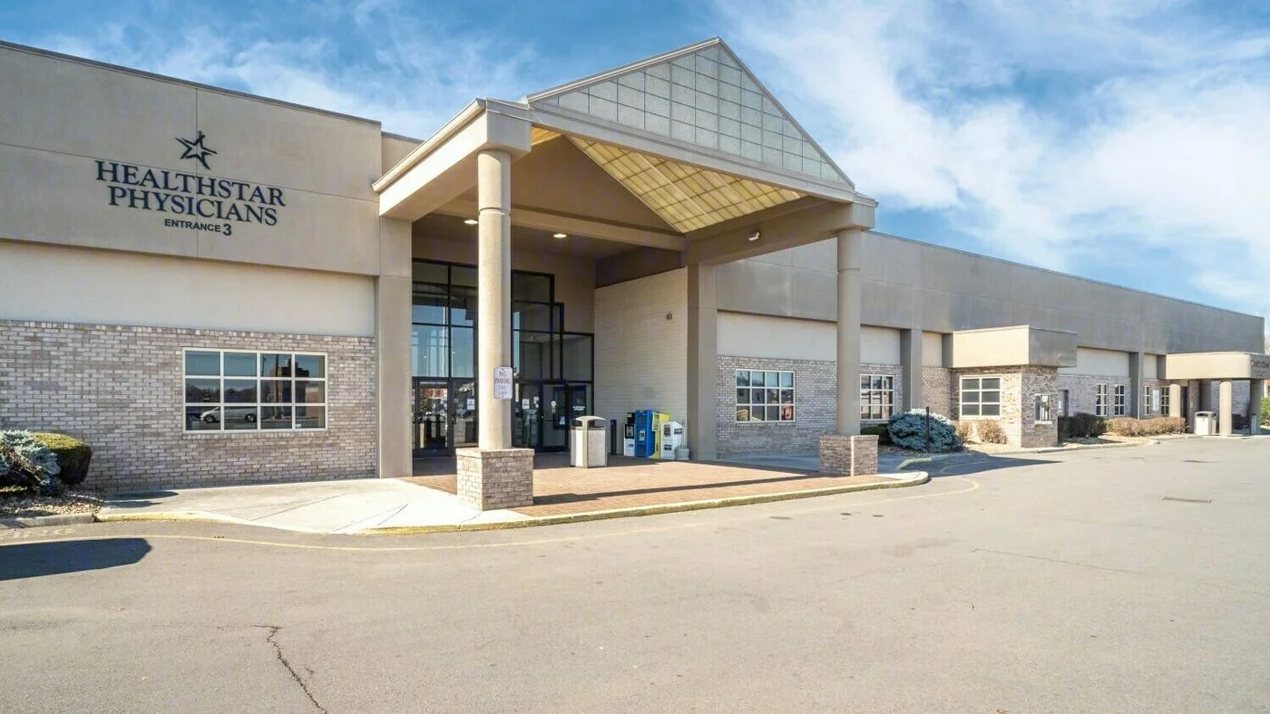 Photo 1 of 420 W Morris Blvd, Morristown, TN 37813