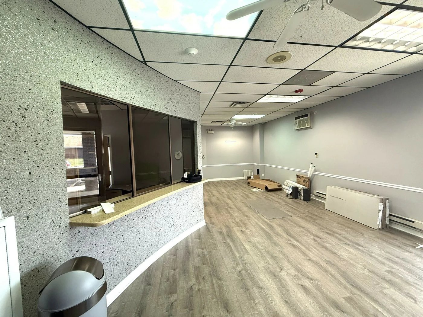 Photo 3 of 5540 W 111th St, Oak Lawn, IL 60453