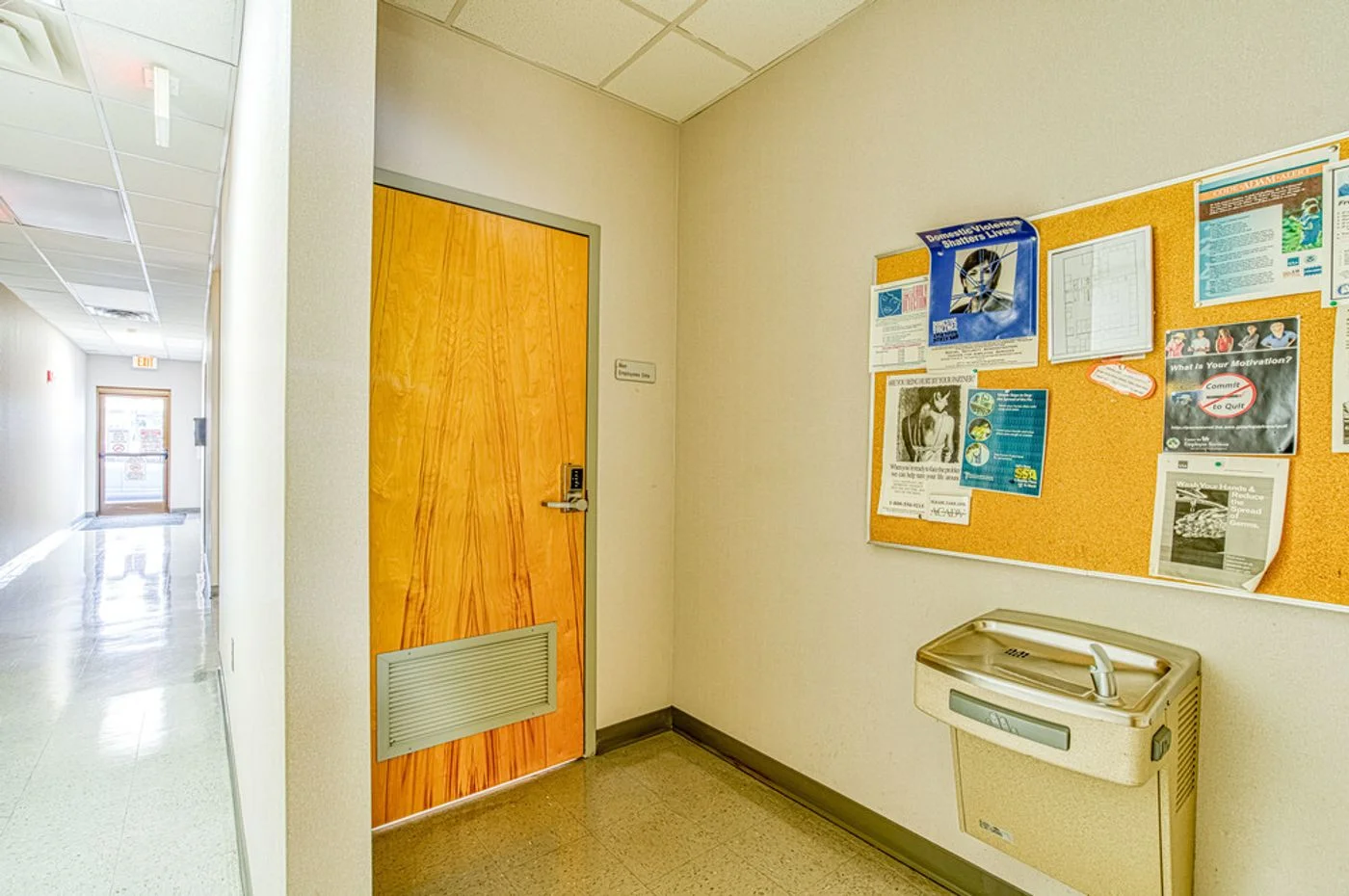 Photo 1 of 204 S Walnut St, Florence, AL 35630