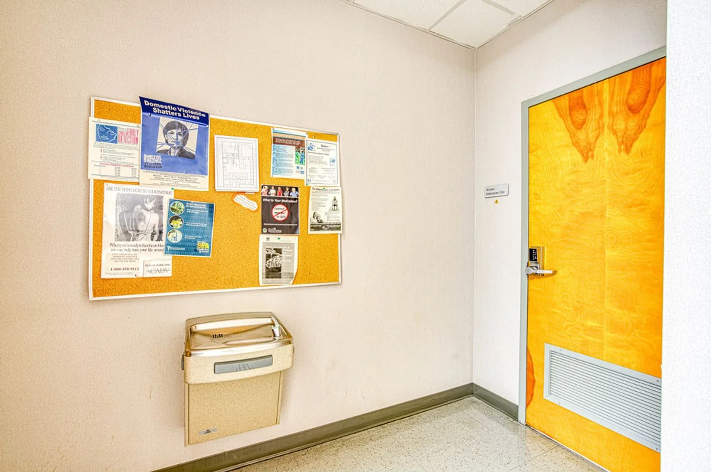 Photo 2 of 204 S Walnut St, Florence, AL 35630