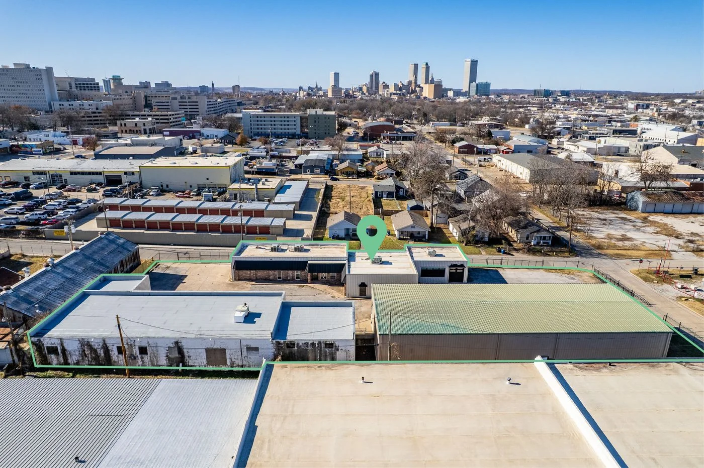 Photo 1 of 807 S Xanthus Pl, Tulsa, OK 74104