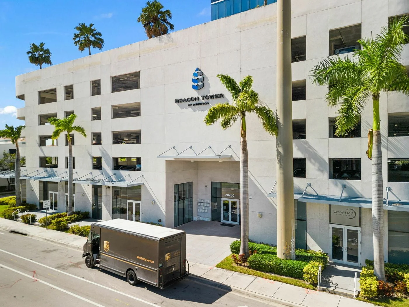 Photo 3 of 20200 W Dixie Hwy # 1201, Miami, FL 33180