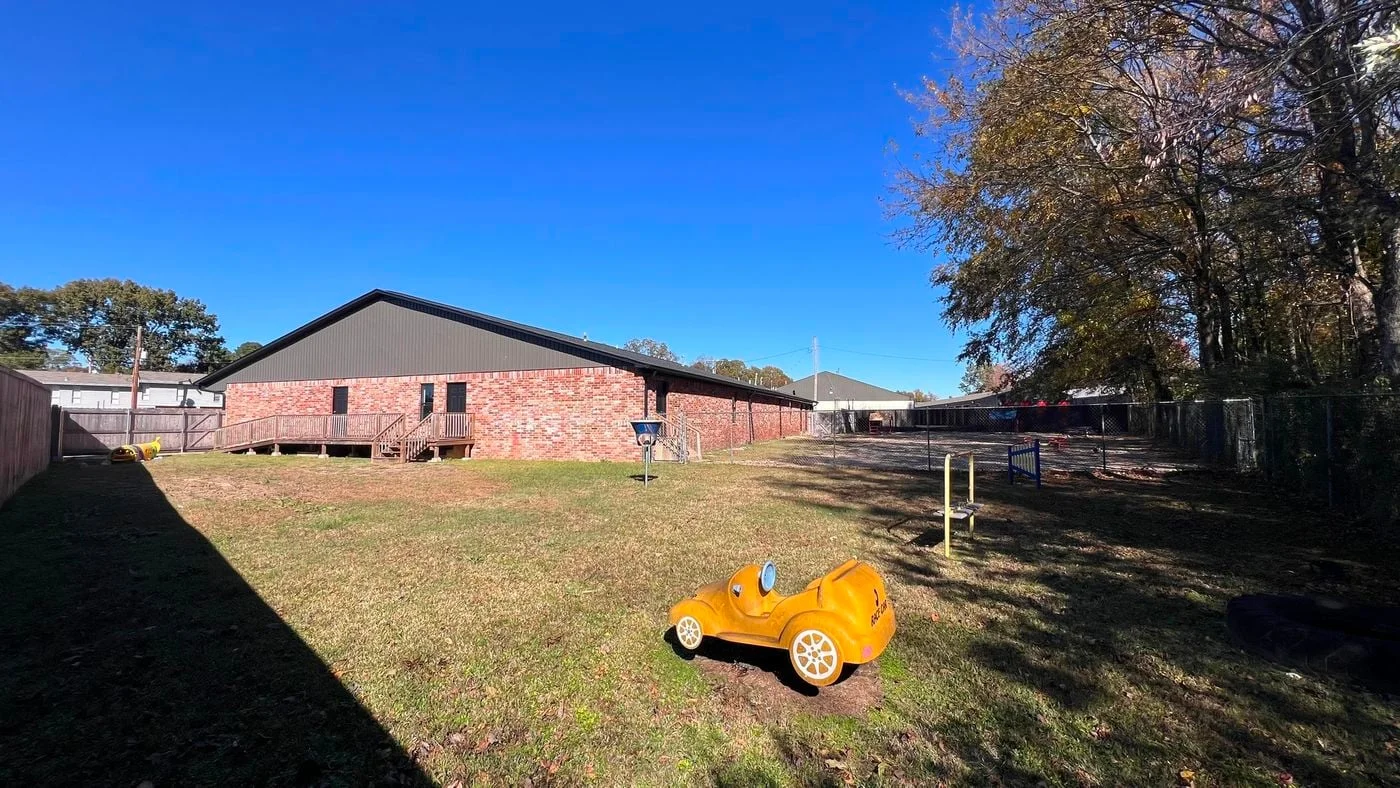 Photo 2 of 501 South First Street, Jacksonville, AR 72076