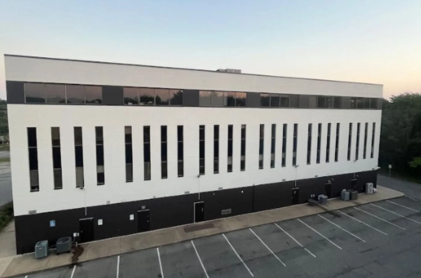 Photo 2 of 9135 Piscataway Rd , Clinton, MD 20735