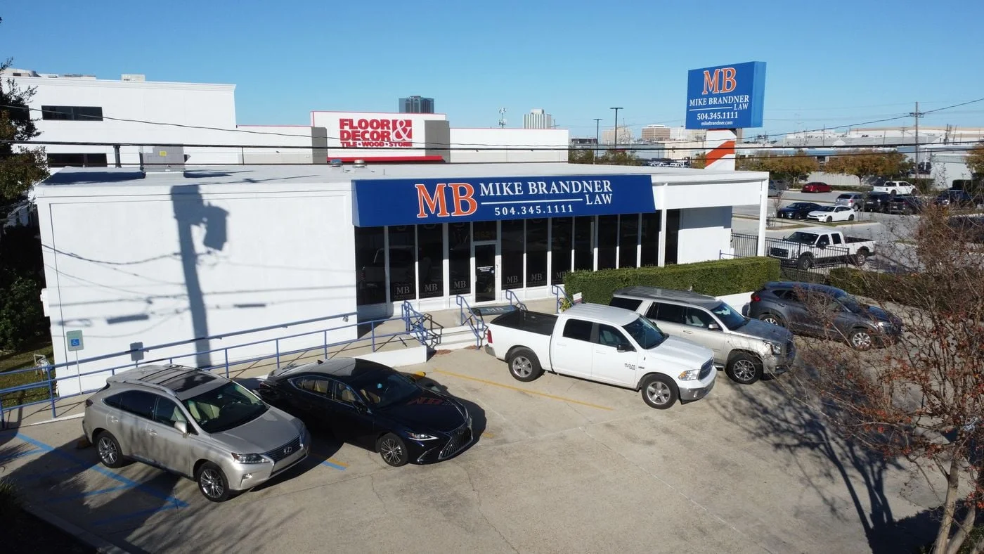 Photo 1 of 3621 Veterans Memorial Blvd., Metairie, LA 70002