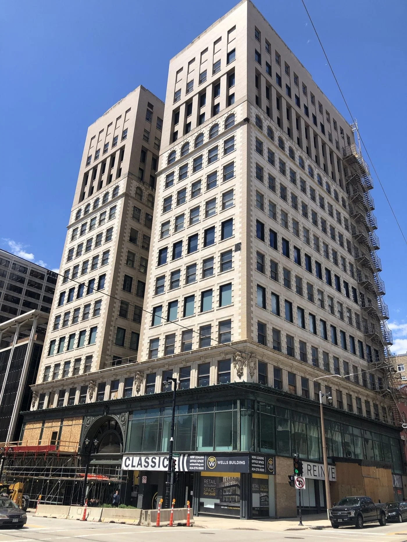 Photo 1 of 324 E Wisconsin Avenue, Milwaukee, WI 53202