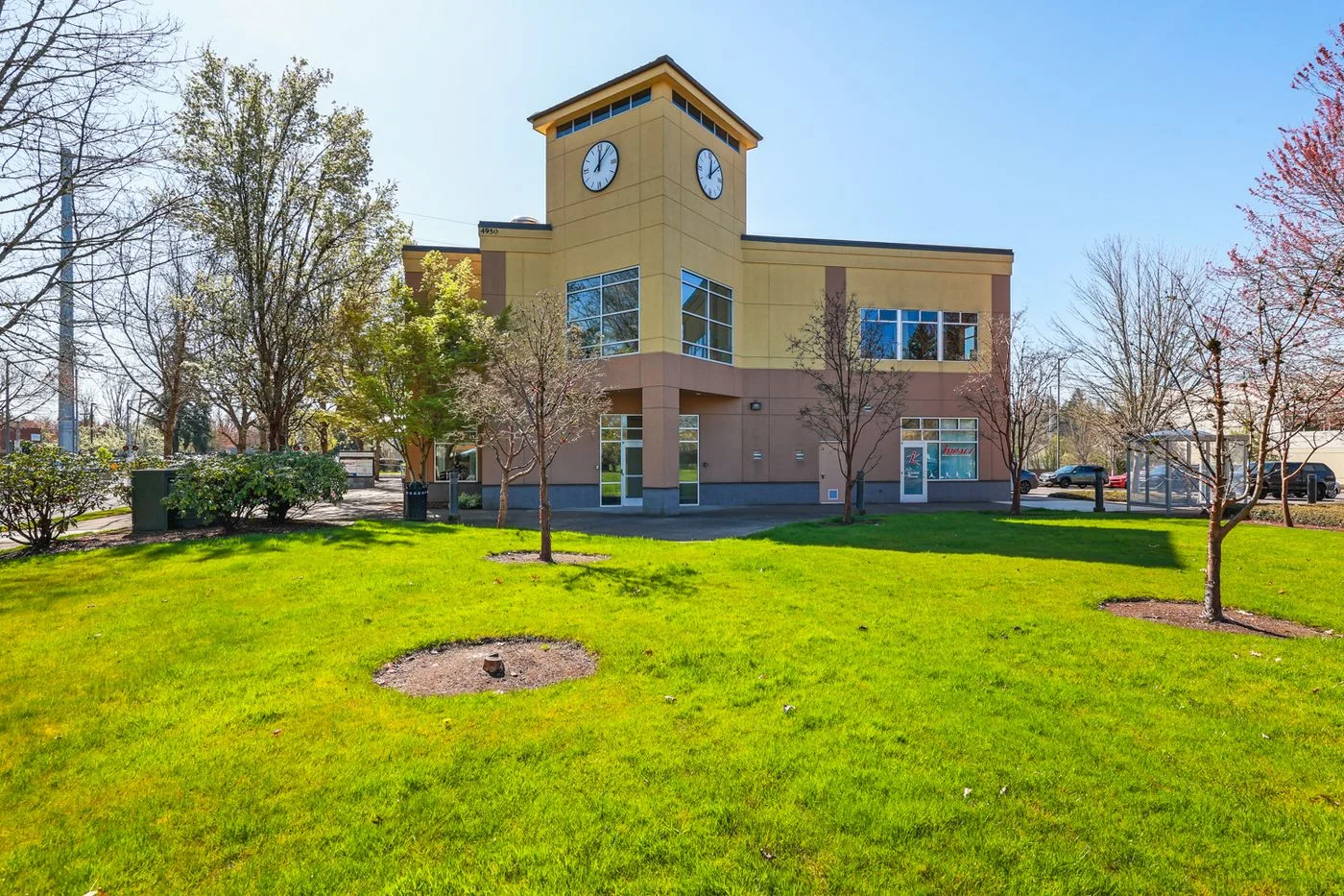 Photo 1 of 4950 NE Belknap Court, Hillsboro, OR 97124