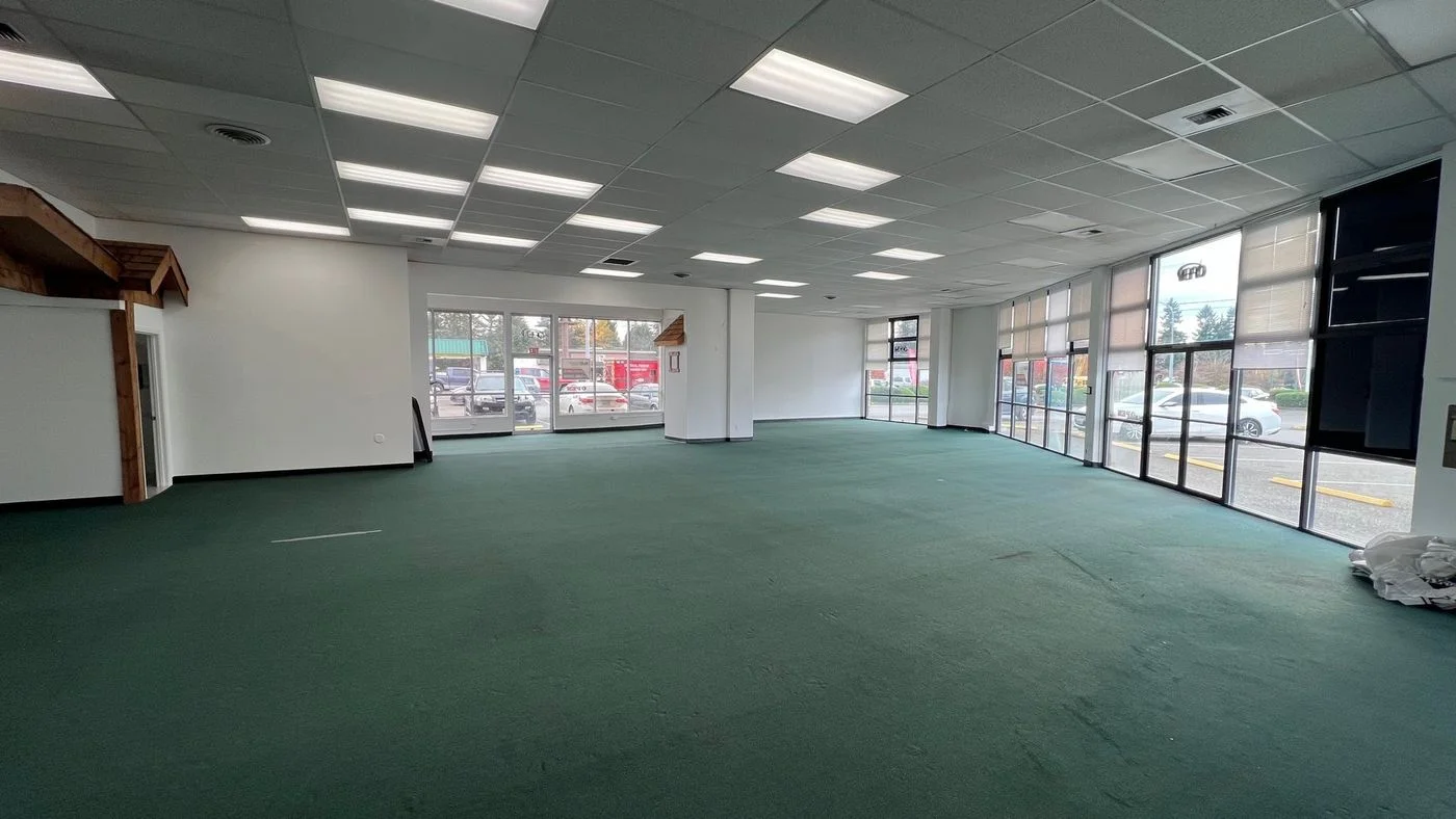 Photo 2 of 12704 Meridian Ave E, Puyallup, WA 98373