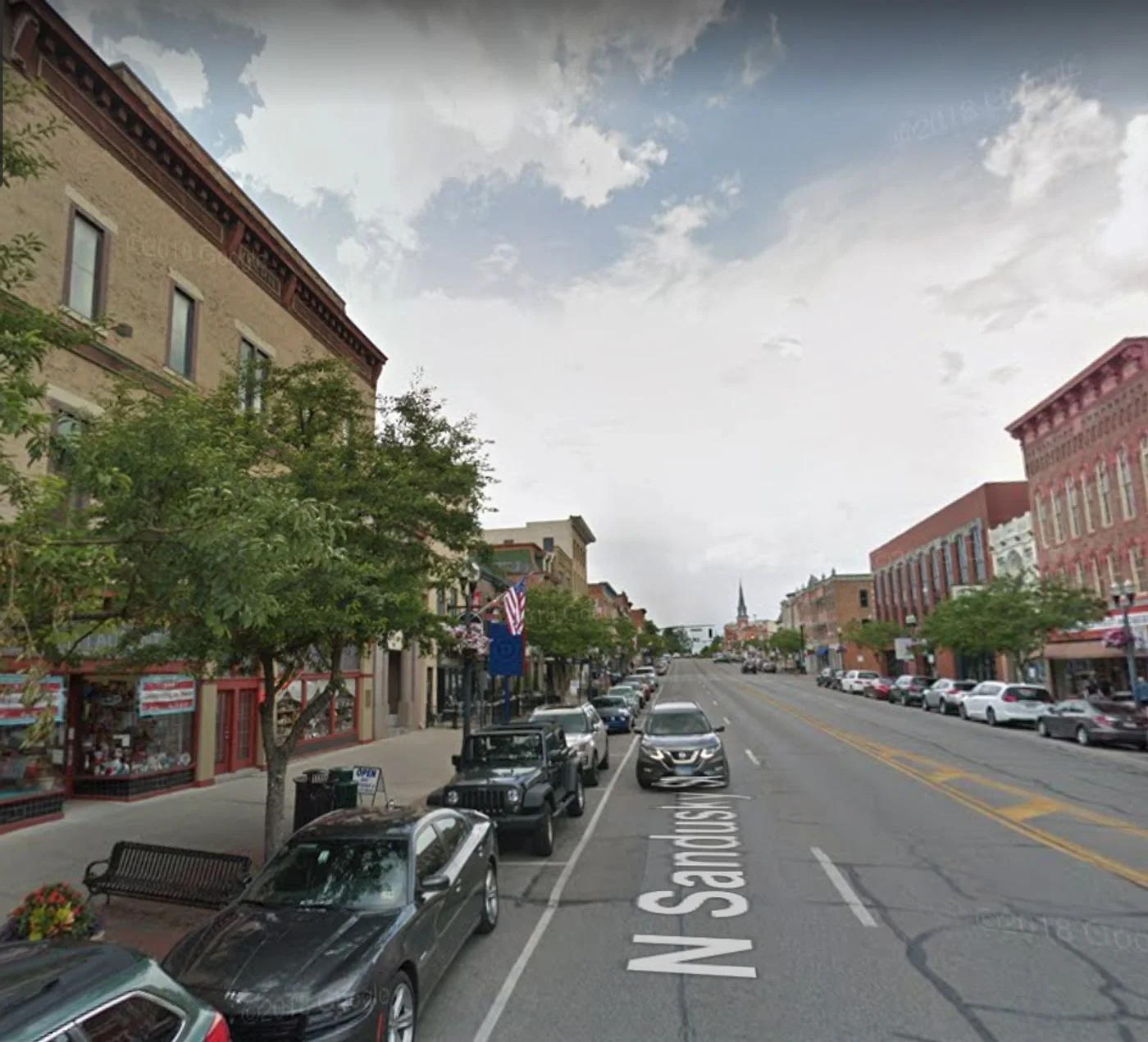 Photo 3 of 35 N Sandusky St, Delaware, OH 43015