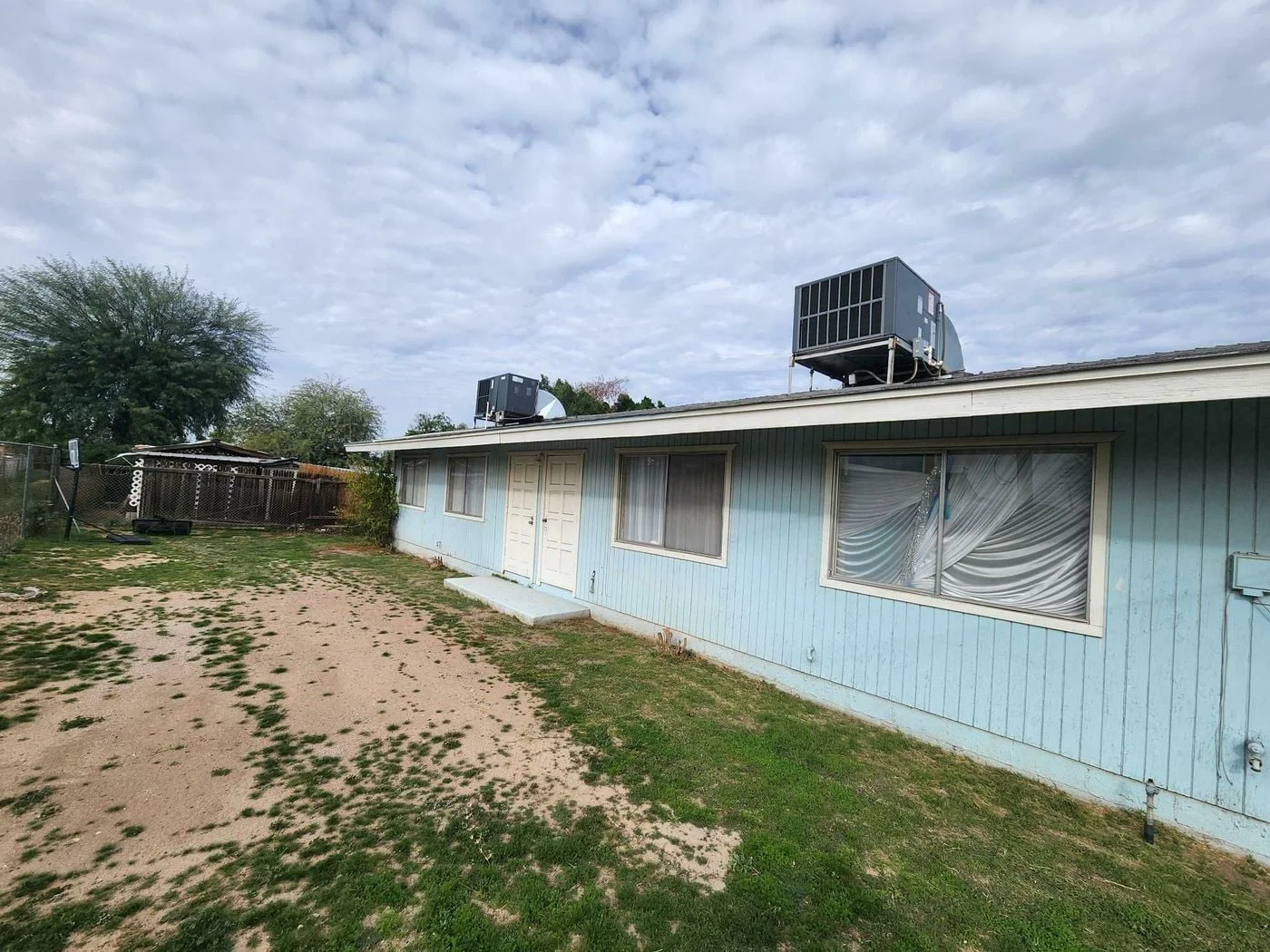 Photo 2 of 1903 W Ocotillo Rd, Phoenix, AZ 85015