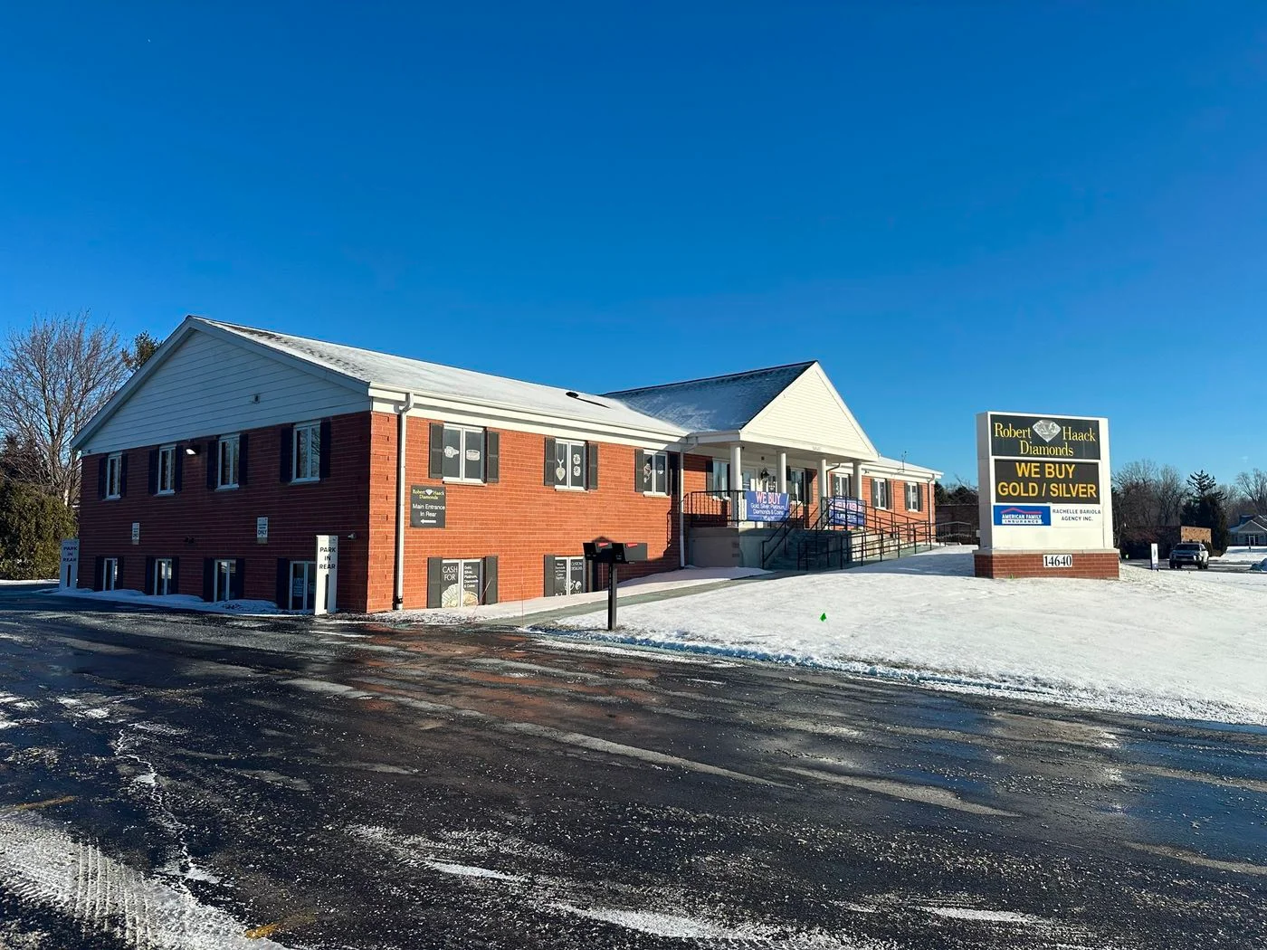 Photo 1 of 14640 W Greenfield Ave, Brookfield, WI 53005