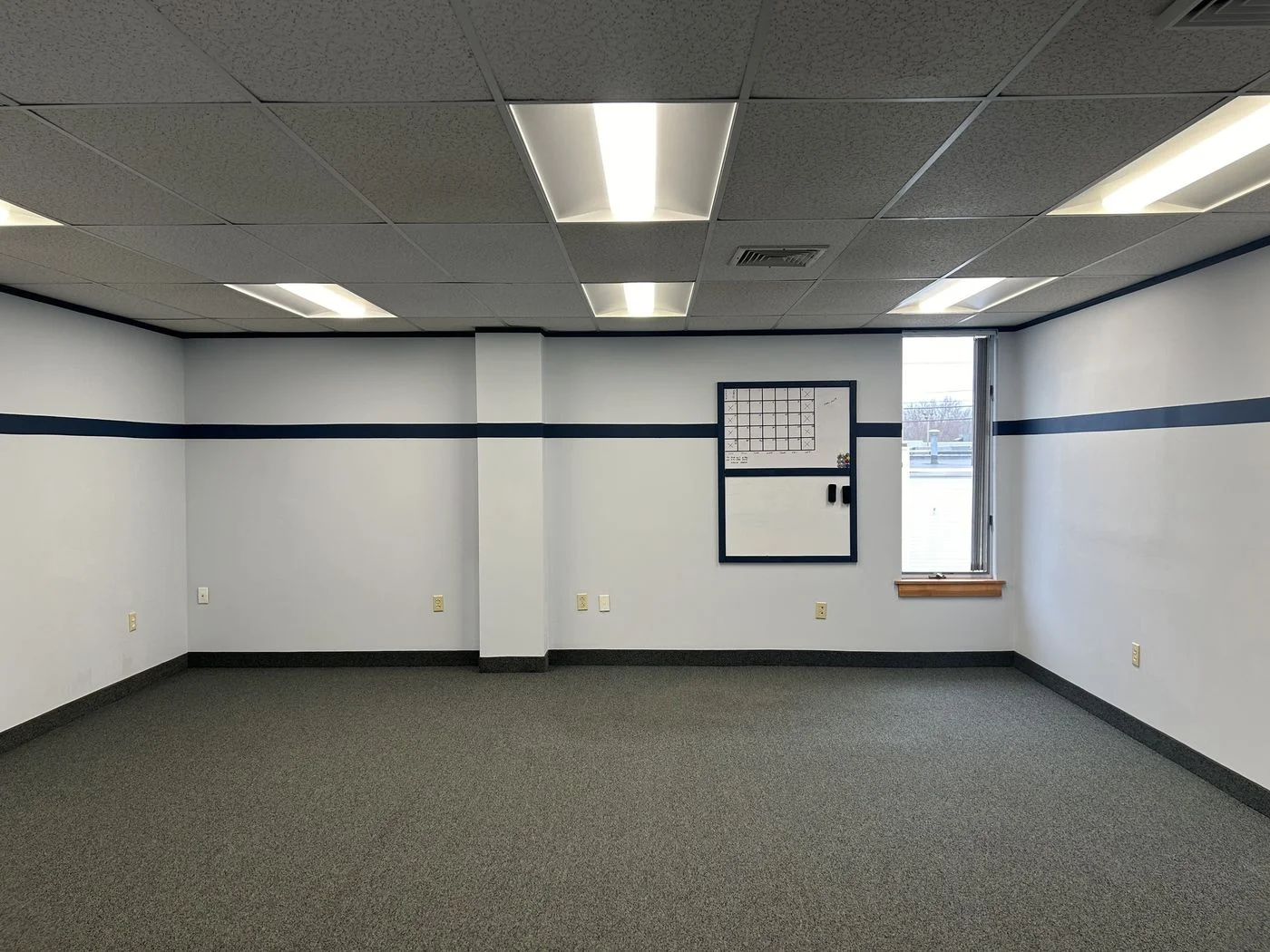 Photo 3 of 319A Southbridge Street, Auburn, MA 01501