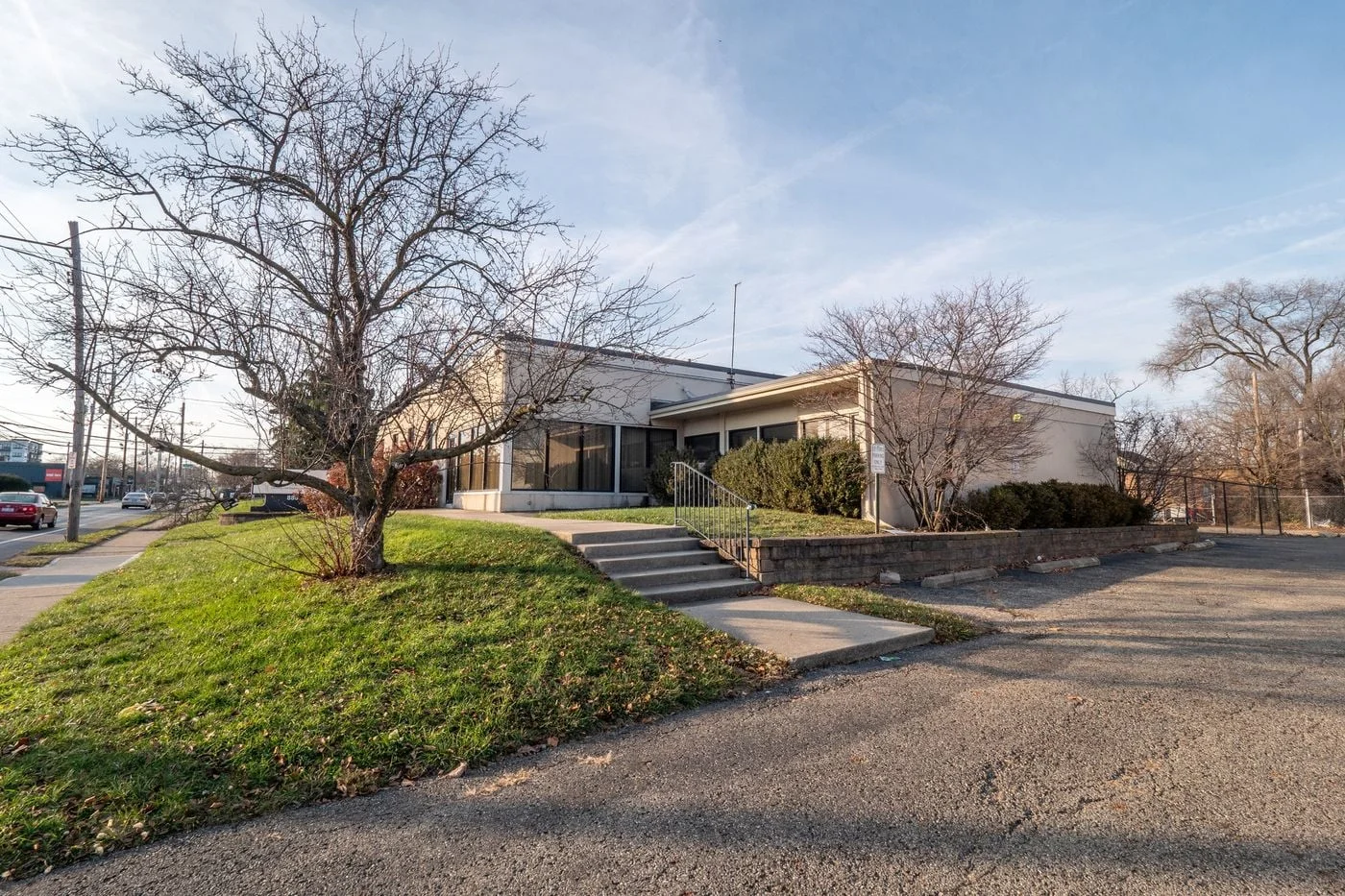 Photo 1 of 880 King Ave & 896 King Ave, Columbus, OH 43212