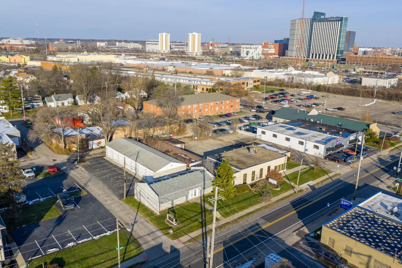 Photo 2 of 880 King Ave & 896 King Ave, Columbus, OH 43212