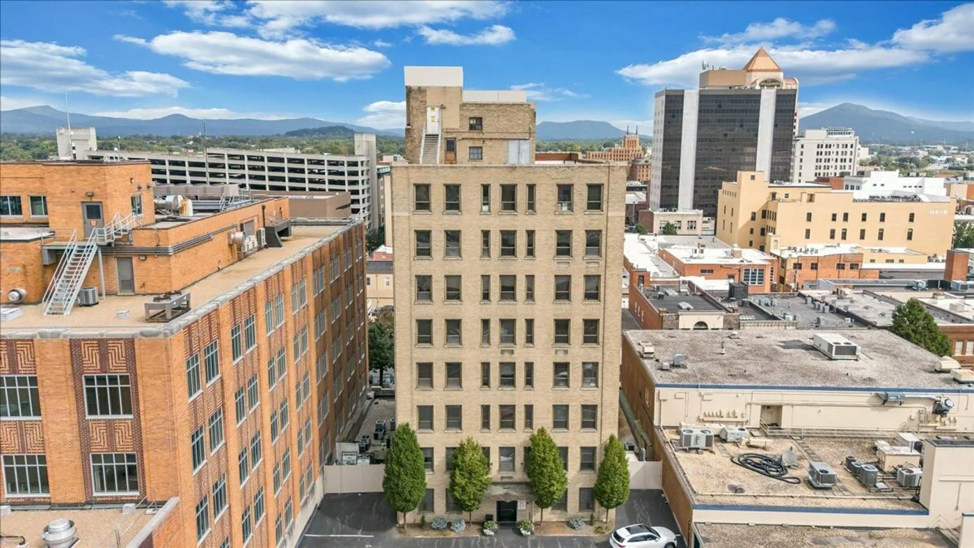 Photo 2 of 30 Franklin Rd, Roanoke, VA 24011