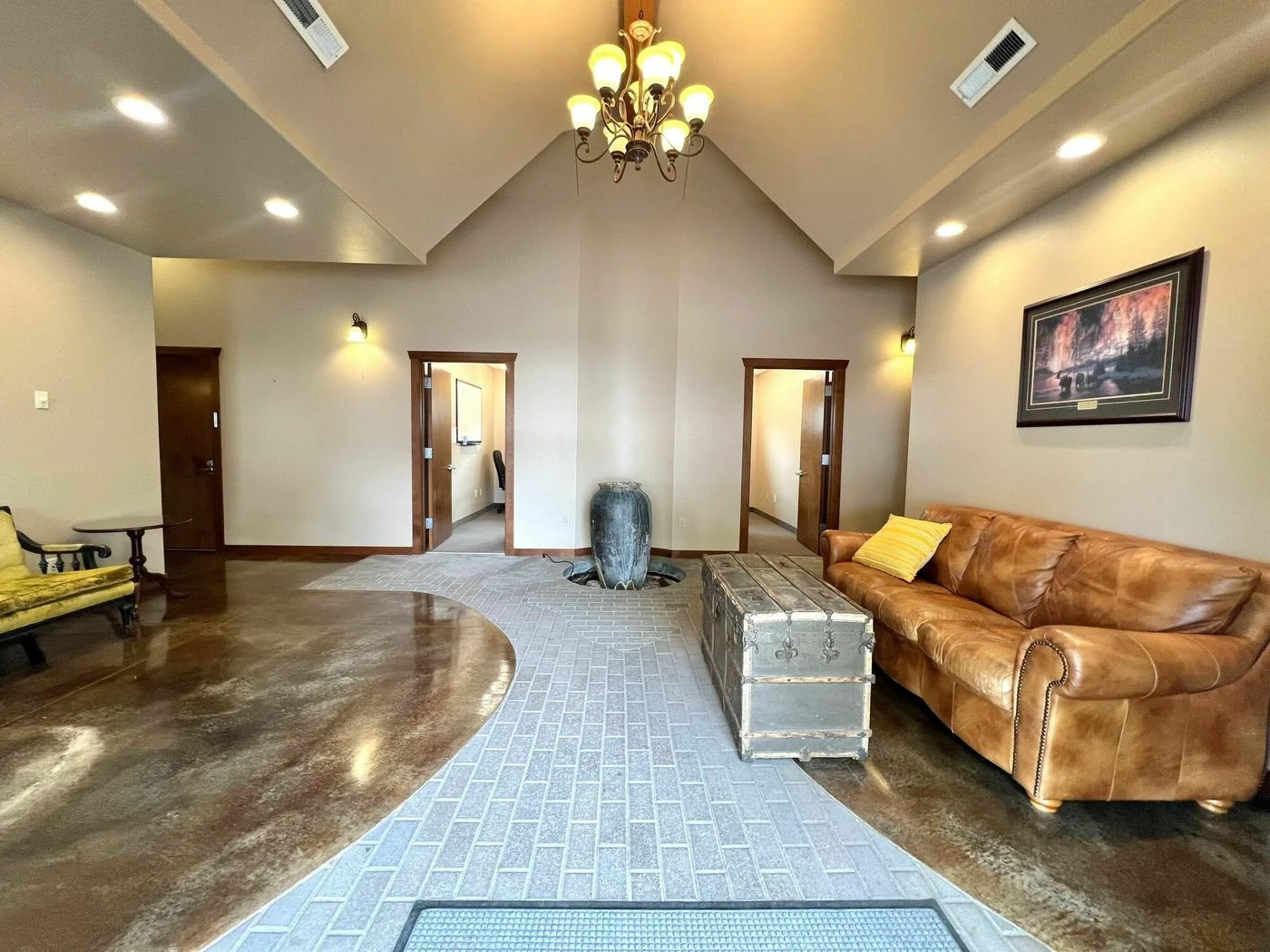 Photo 1 of 1212 Columbia Park Trl, Richland, WA 99352