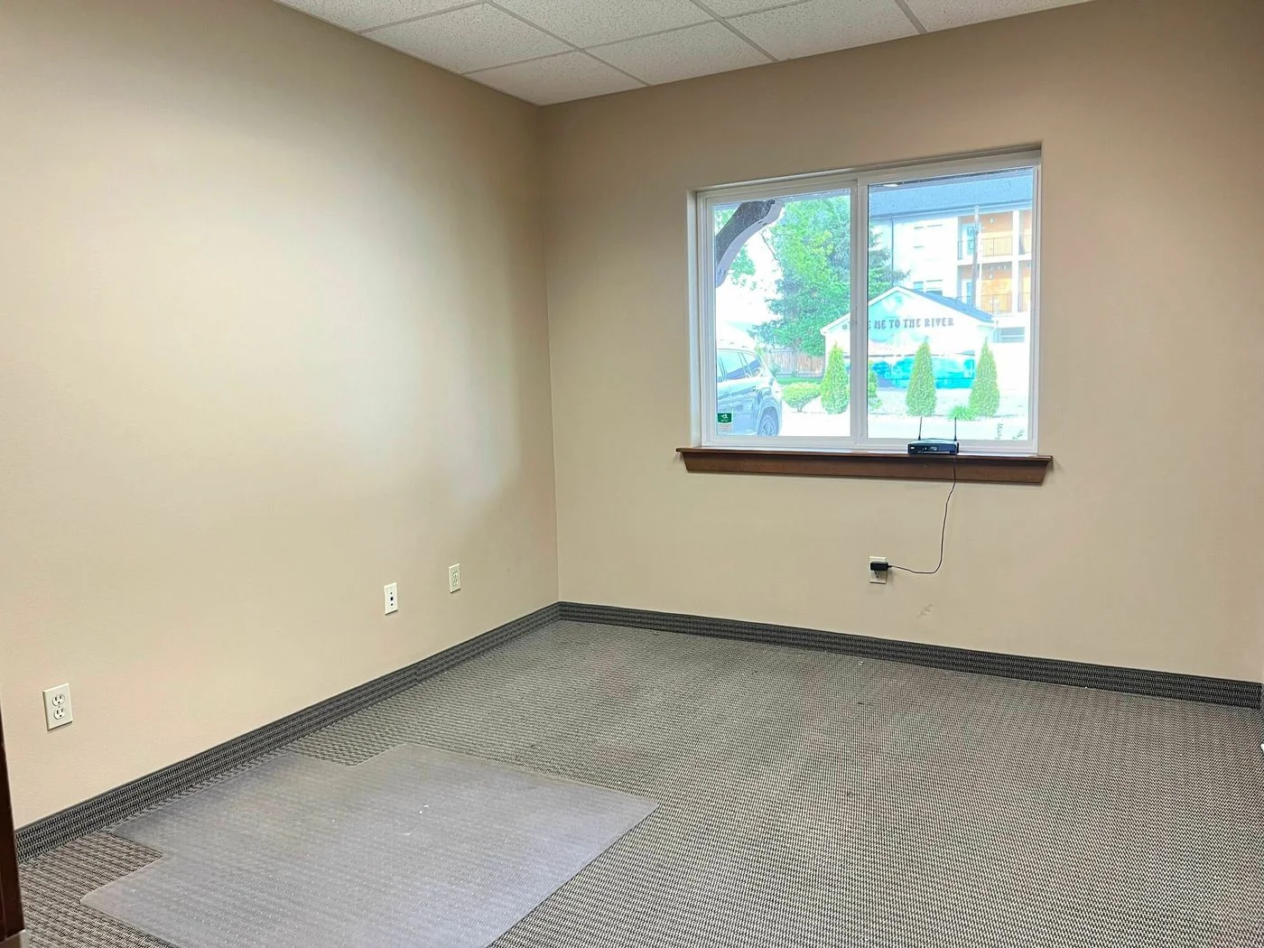 Photo 3 of 1212 Columbia Park Trl, Richland, WA 99352