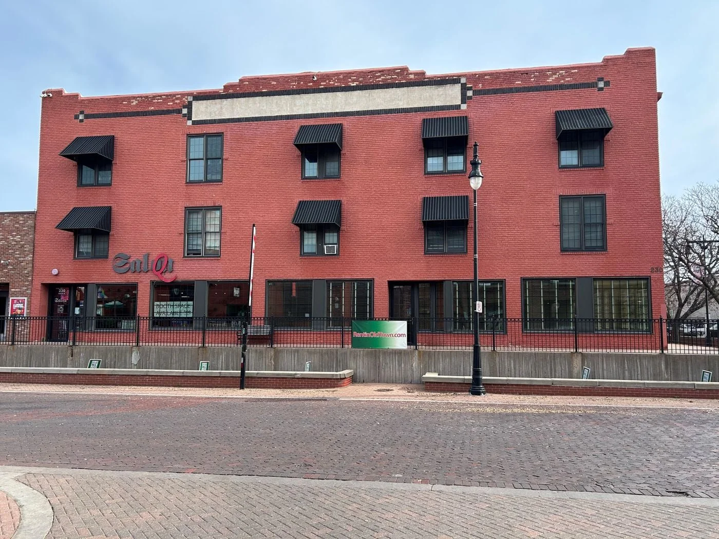 Photo 1 of 230 N Mosley St, Wichita, KS 67202