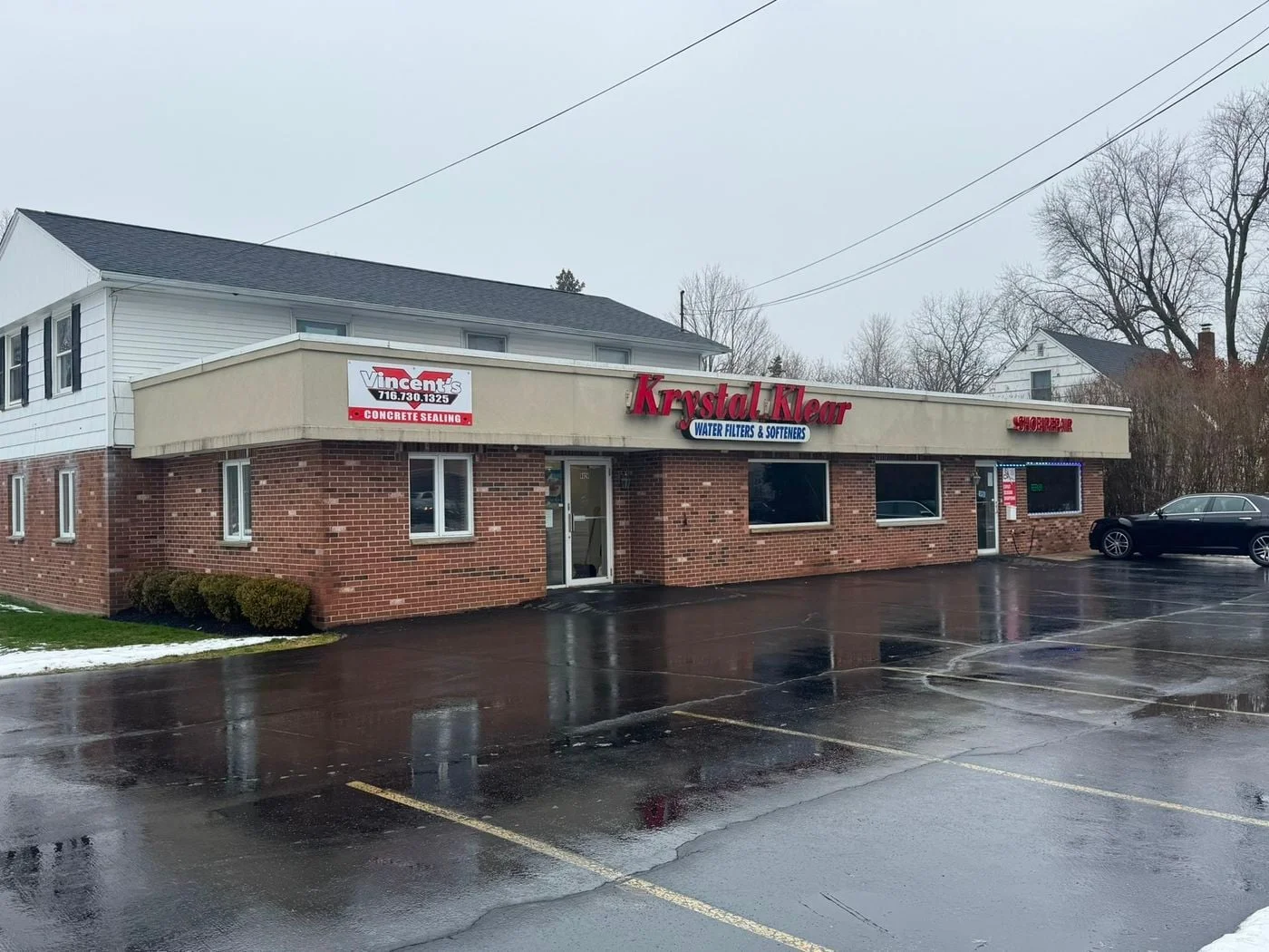 Photo 1 of 8828 Main St, Williamsville, NY 14221