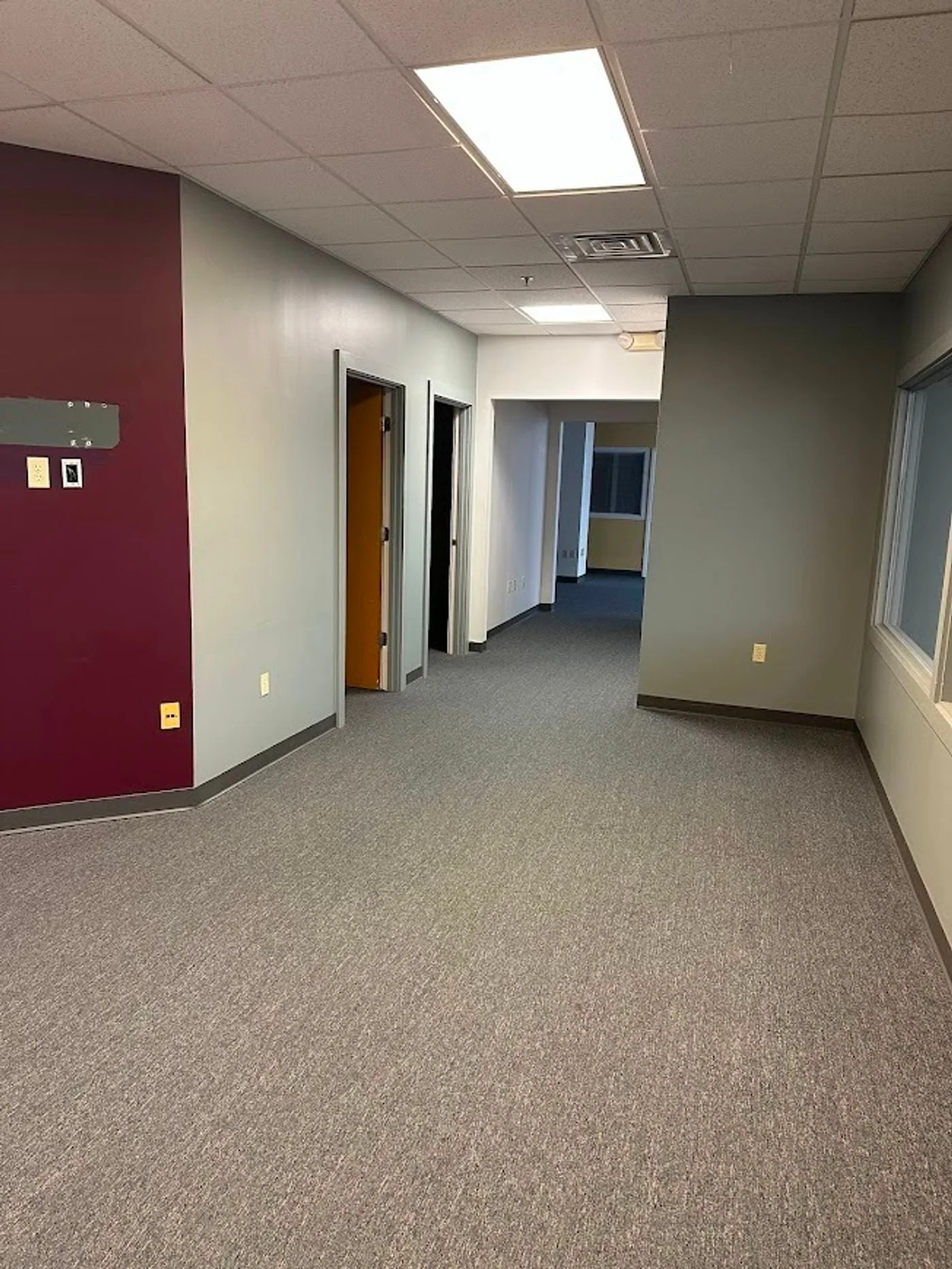 Photo 2 of 143 N Main St, Concord, NH 03301