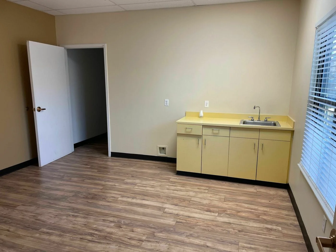 Photo 3 of 9895 W Remington Pl, Littleton, CO 80128