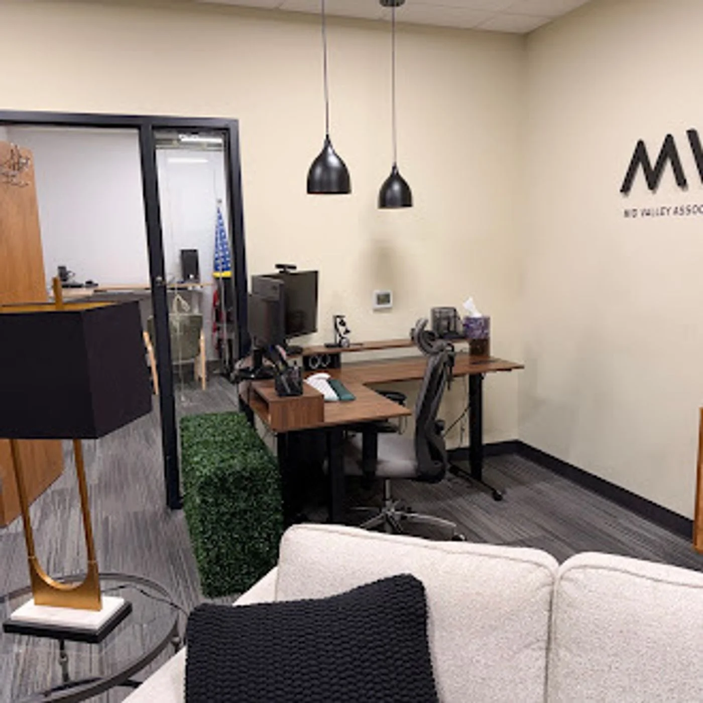 Photo 3 of 650-680 Hawthorne Ave SE, Salem, OR 97301