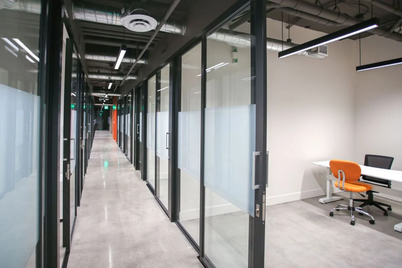 Photo 2 of 6262 Glade Avenue (WH2), Woodland Hills, CA 91367