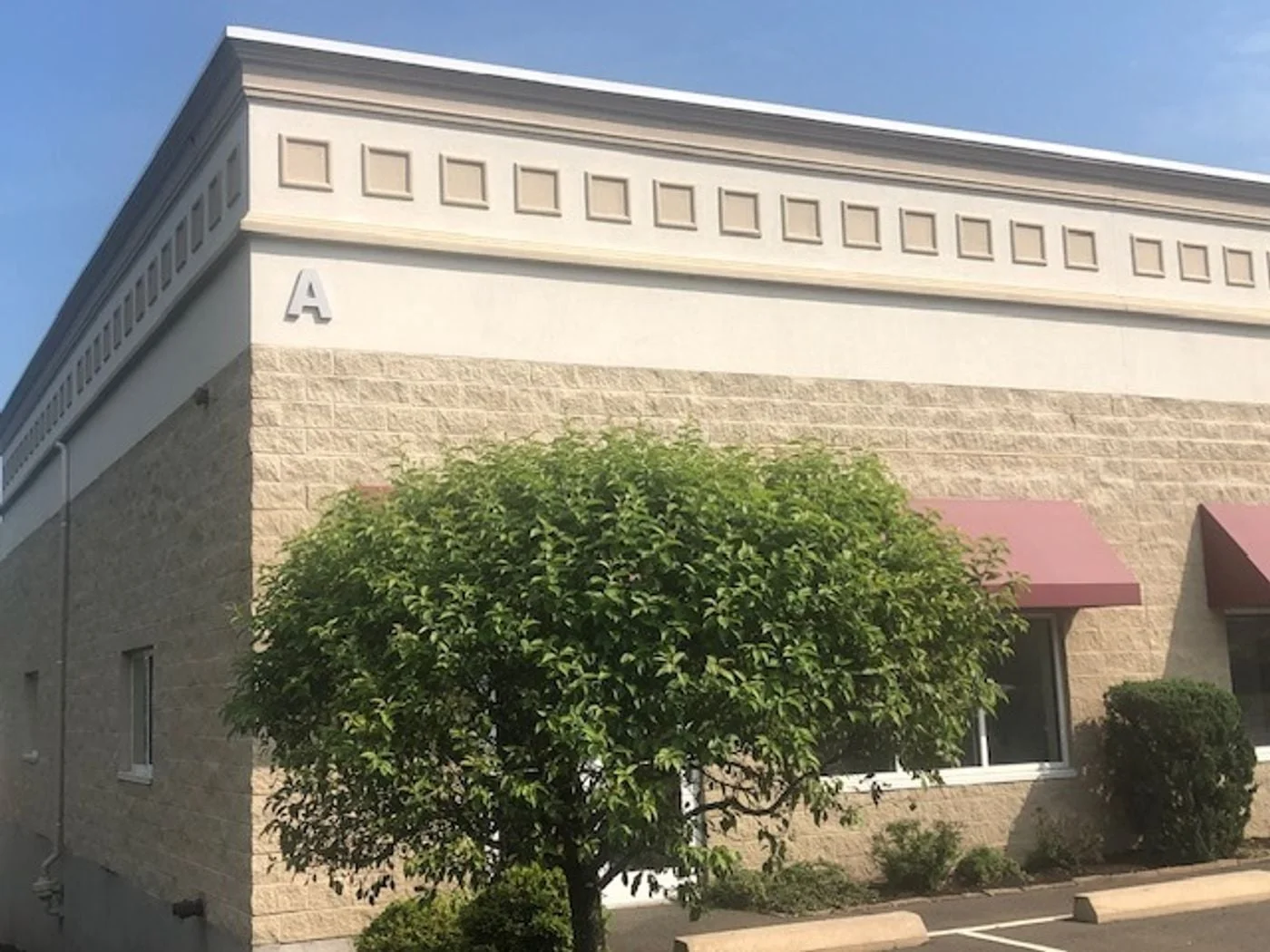 Photo 1 of 100 Corporate Dr Unit A201, Trumbull, CT 06611