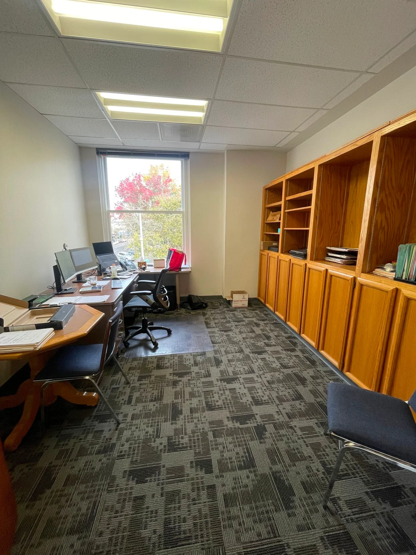 Photo 3 of 100 High SE, Salem, OR 97301