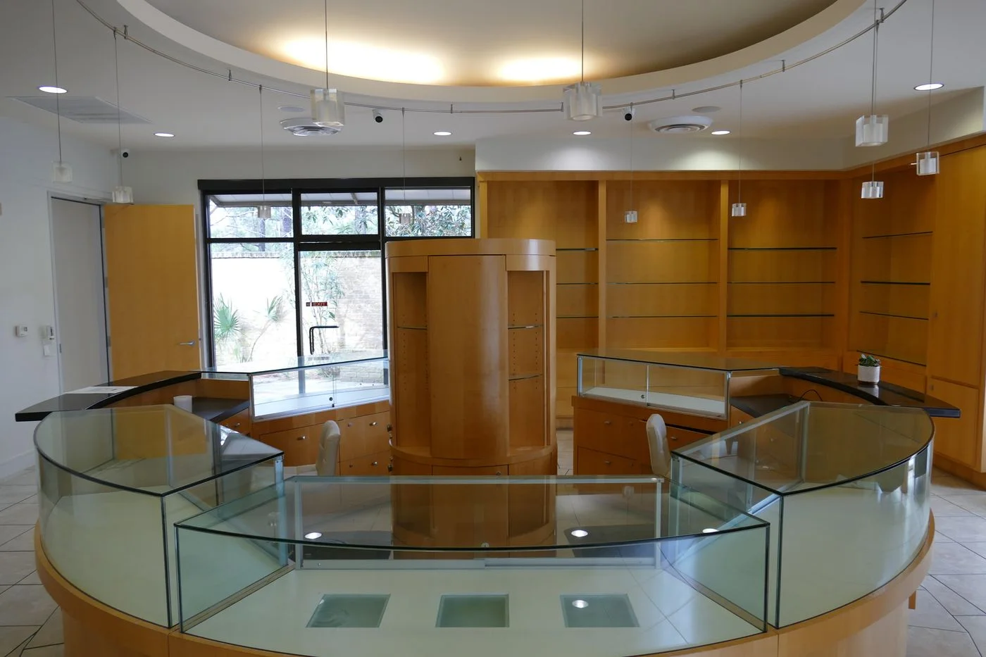 Photo 2 of 7330 Perkins Road, Baton Rouge, LA 70808