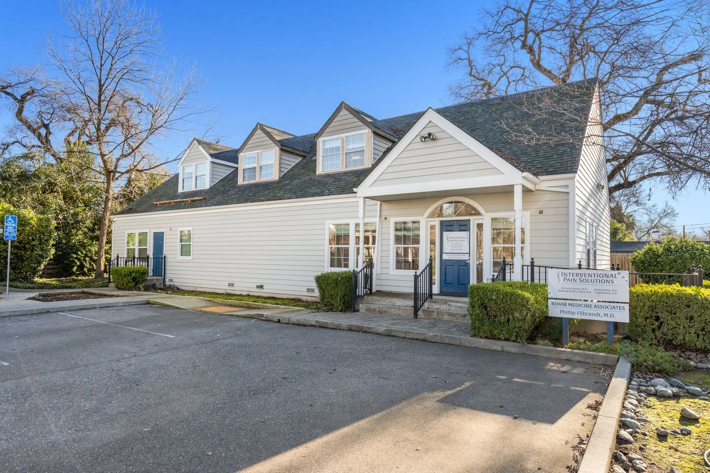 Photo 1 of 10 Governors Lane, Chico, CA 95926