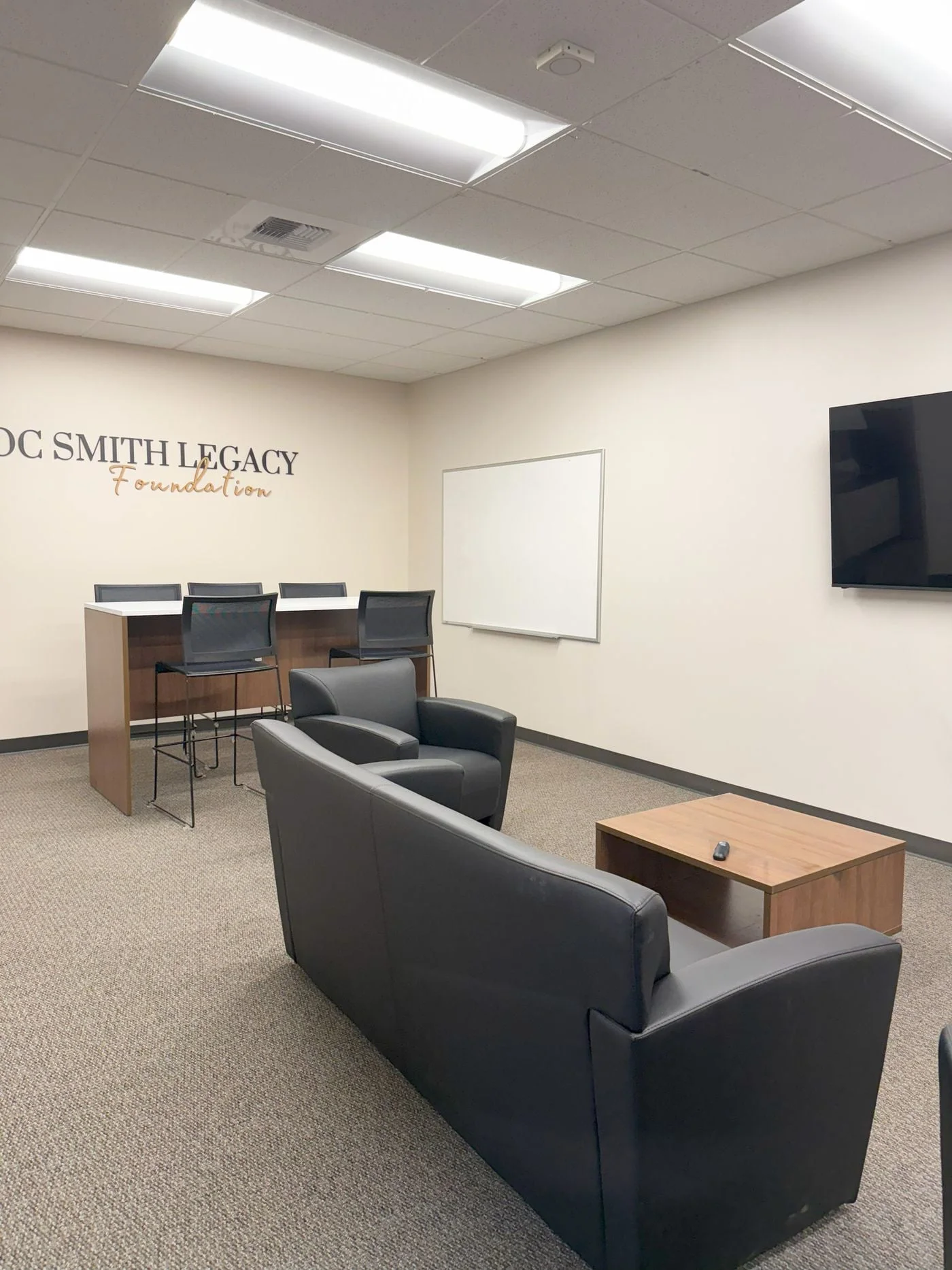 Photo 3 of 3600 American River Dr, Sacramento, CA 95864