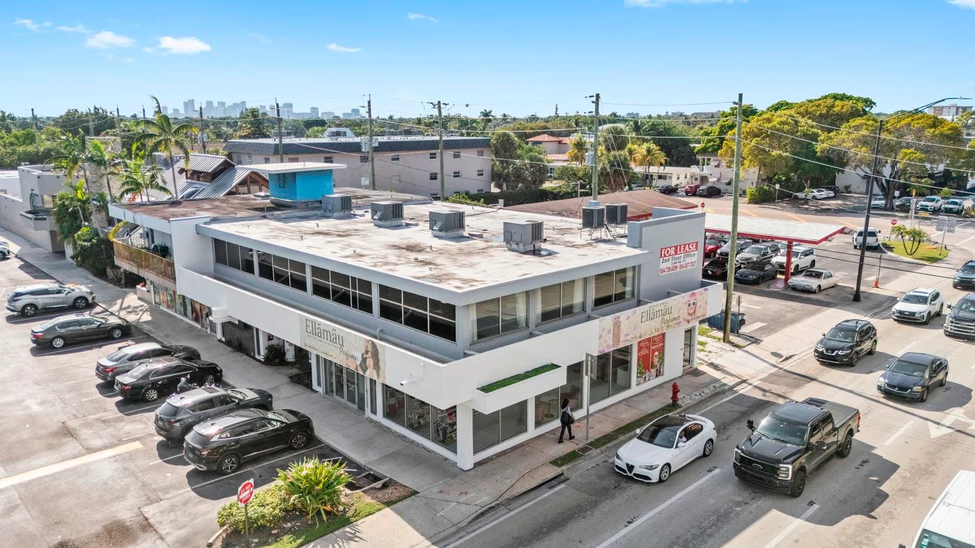 Photo 1 of 2140 East Oakland Park Boulevard, Fort Lauderdale, FL 33306