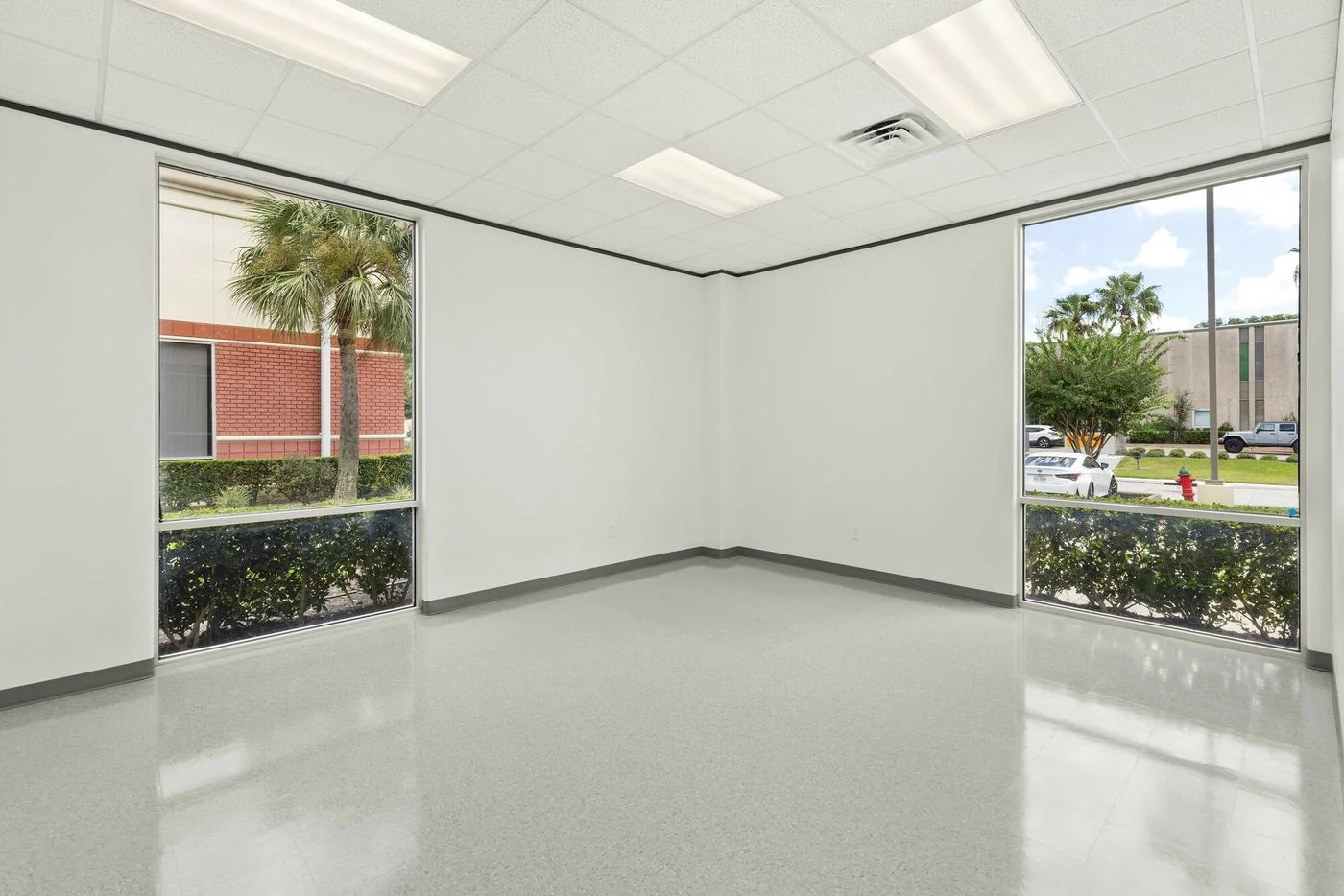 Photo 2 of 1335 Space Park Dr, Houston, TX 77058