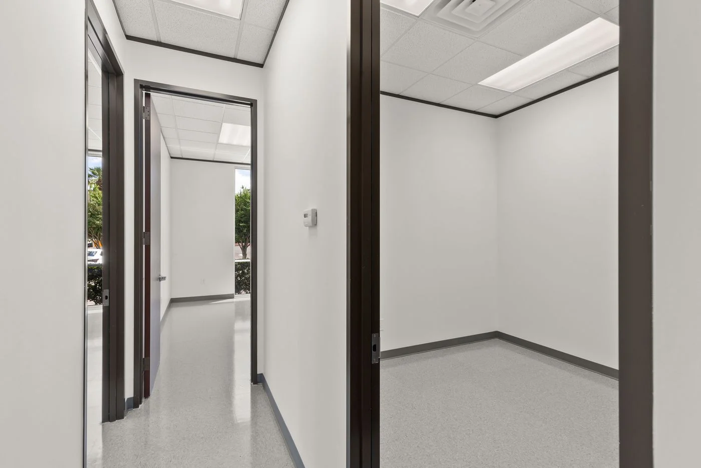 Photo 3 of 1335 Space Park Dr, Houston, TX 77058