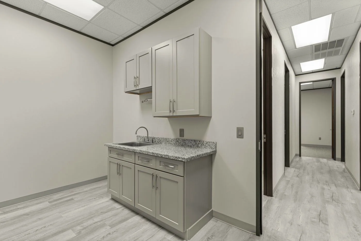 Photo 2 of 1325 Space Park Dr, Houston, TX 77058