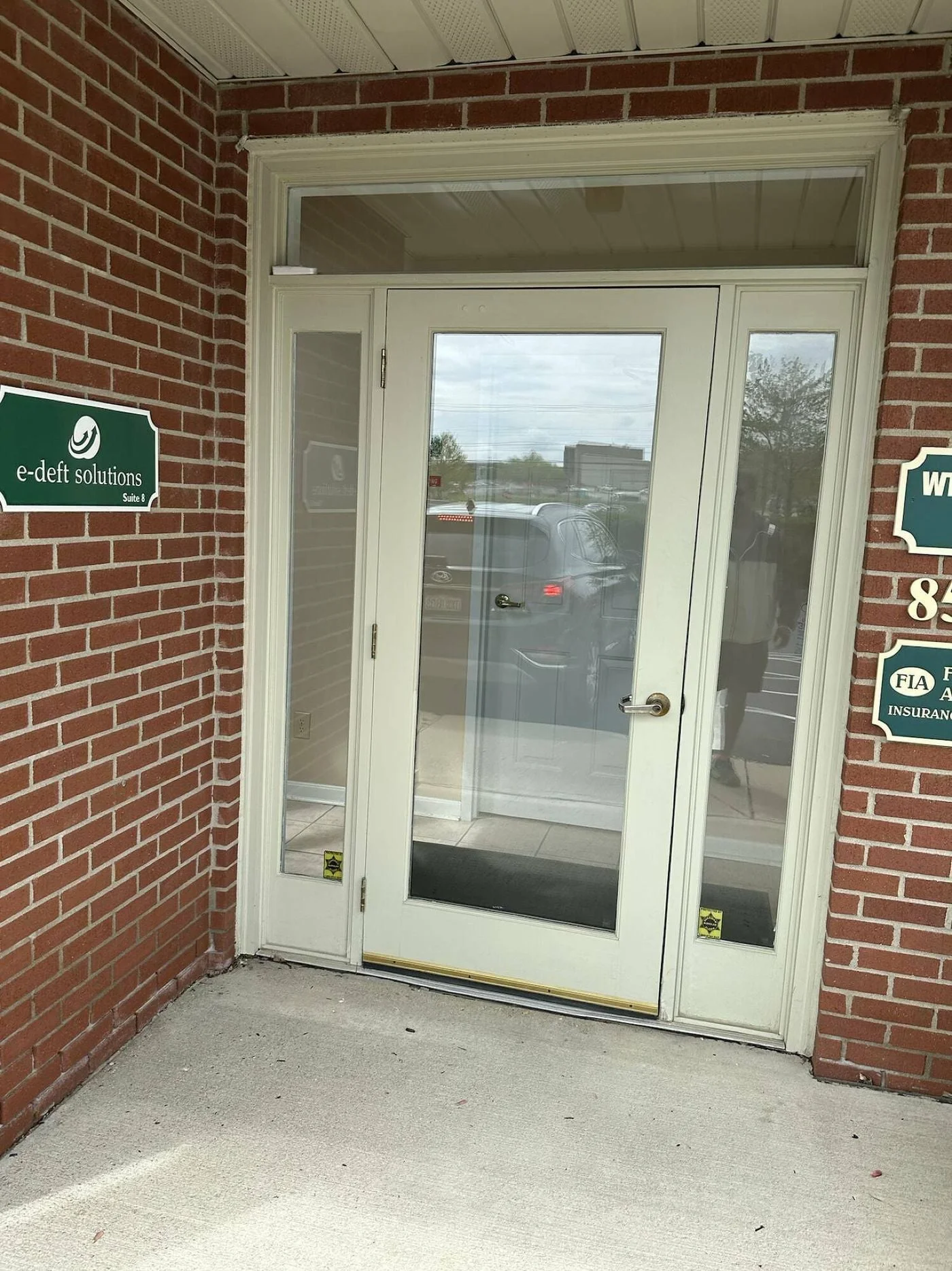 Photo 3 of 8585 Mason Montgomery Road, Mason, OH 45040