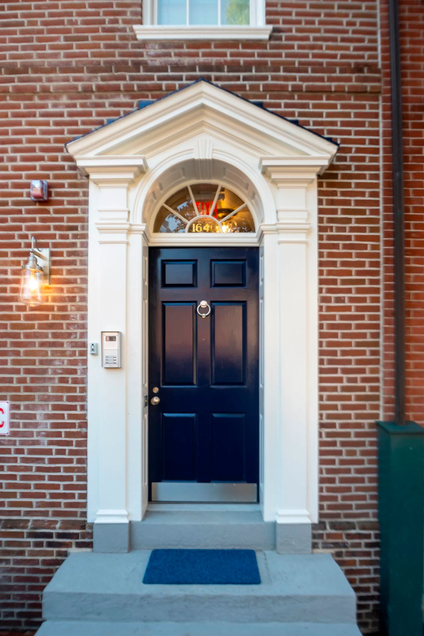 Photo 2 of 1640 Pine St, Philadelphia, PA 19103