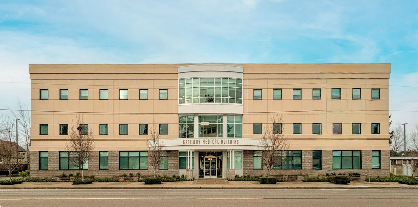 Photo 1 of 10535 NE Glisan St, Portland, OR 97220