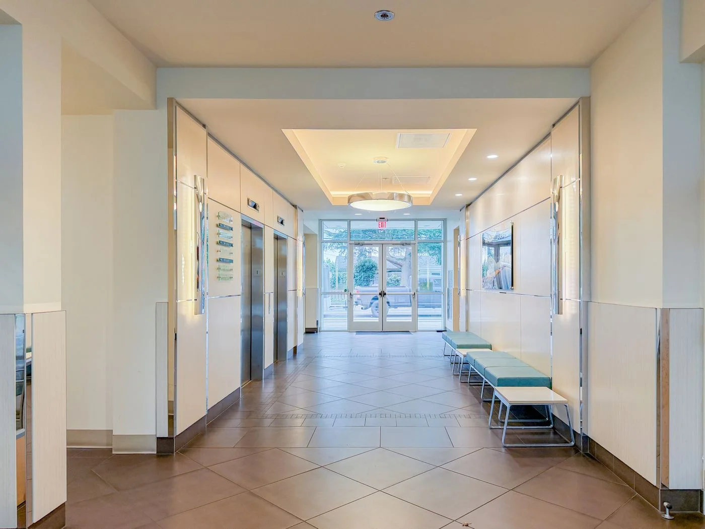 Photo 3 of 10535 NE Glisan St, Portland, OR 97220