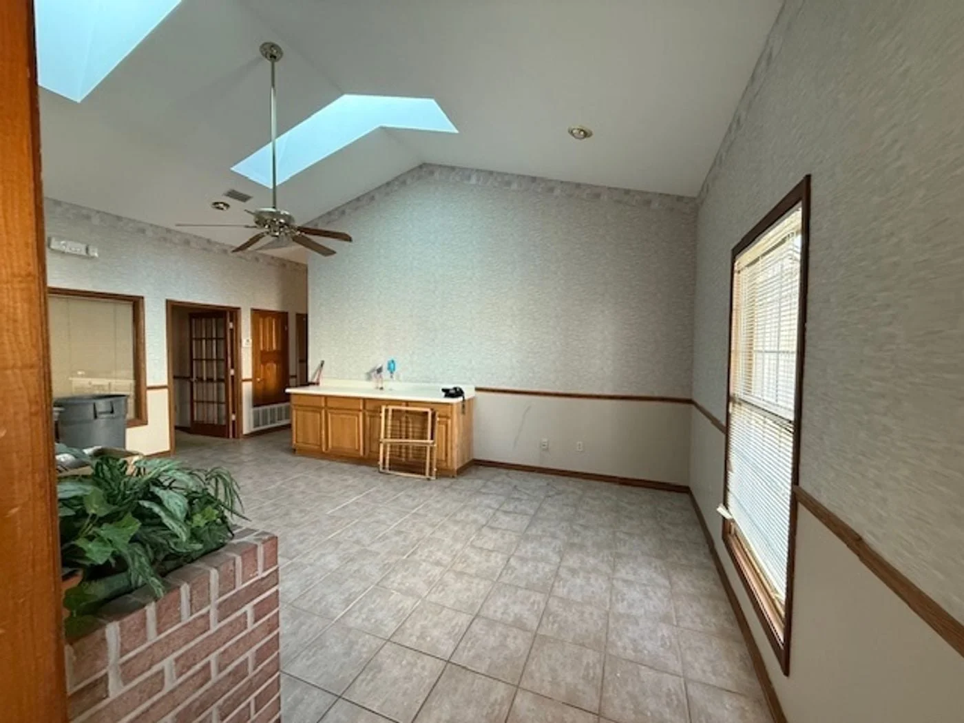 Photo 1 of 3073 Gulf Breeze Pkwy, Gulf Breeze, FL 32563