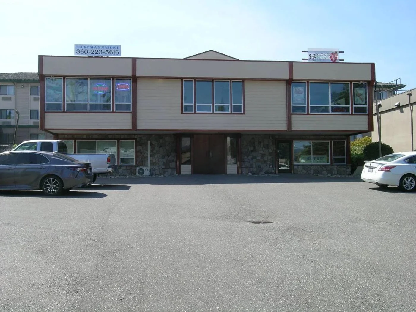 Photo 1 of 1321 King St, Bellingham, WA 98229