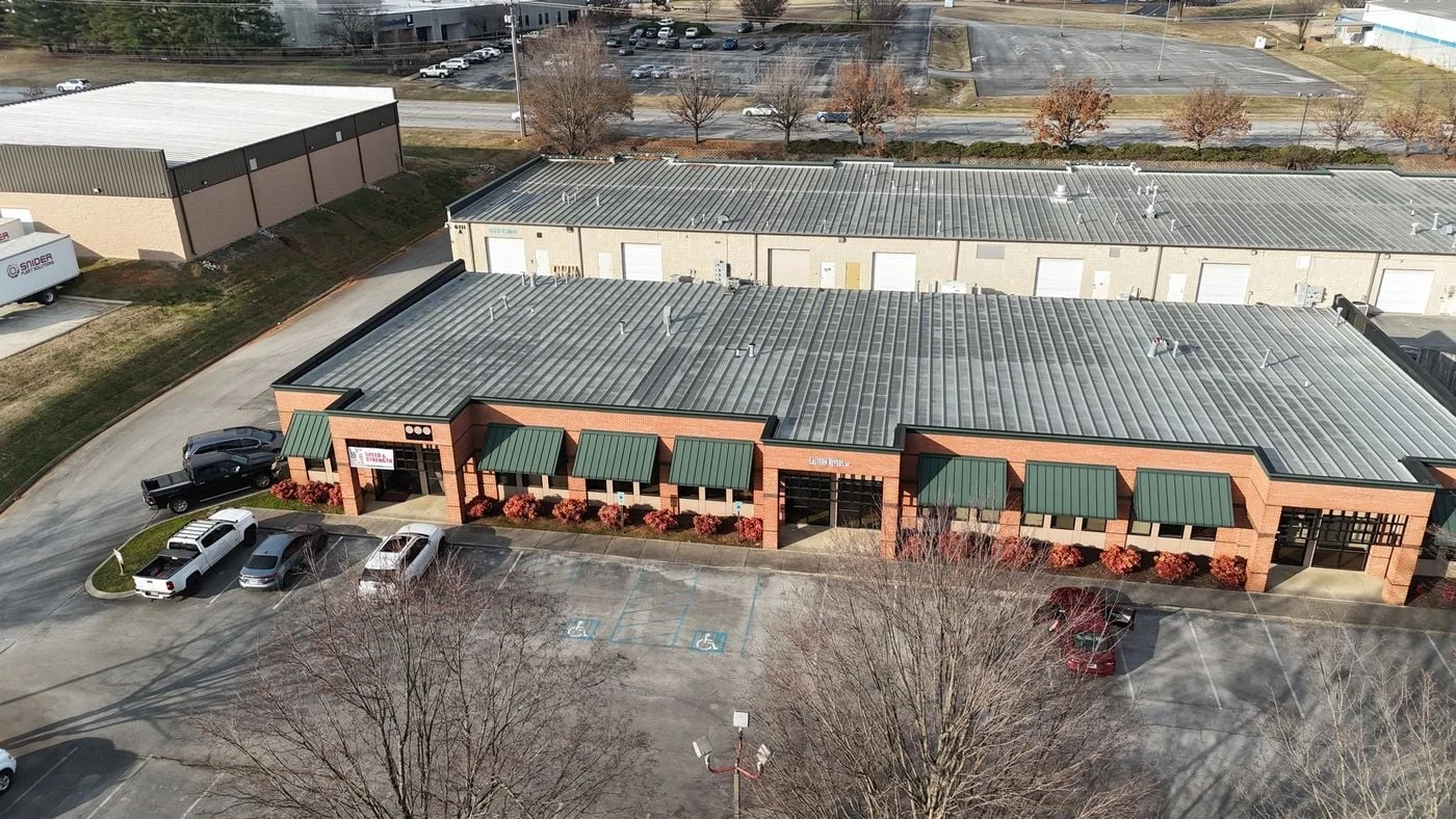 Photo 1 of 6111 Heritage Park Dr, Chattanooga, TN 37416