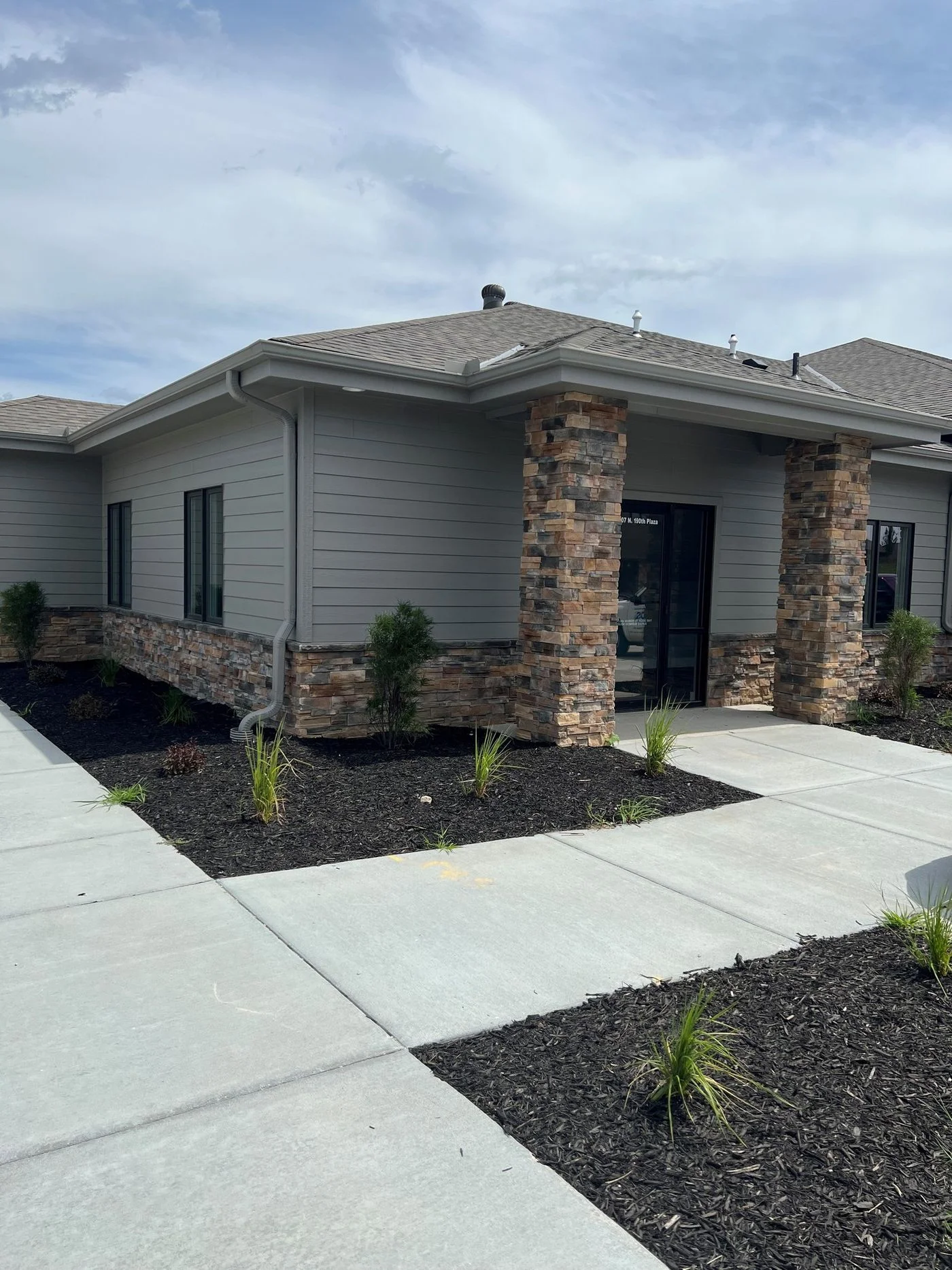 Photo 1 of 3307 N 190th Plaza, Elkhorn, NE 68022