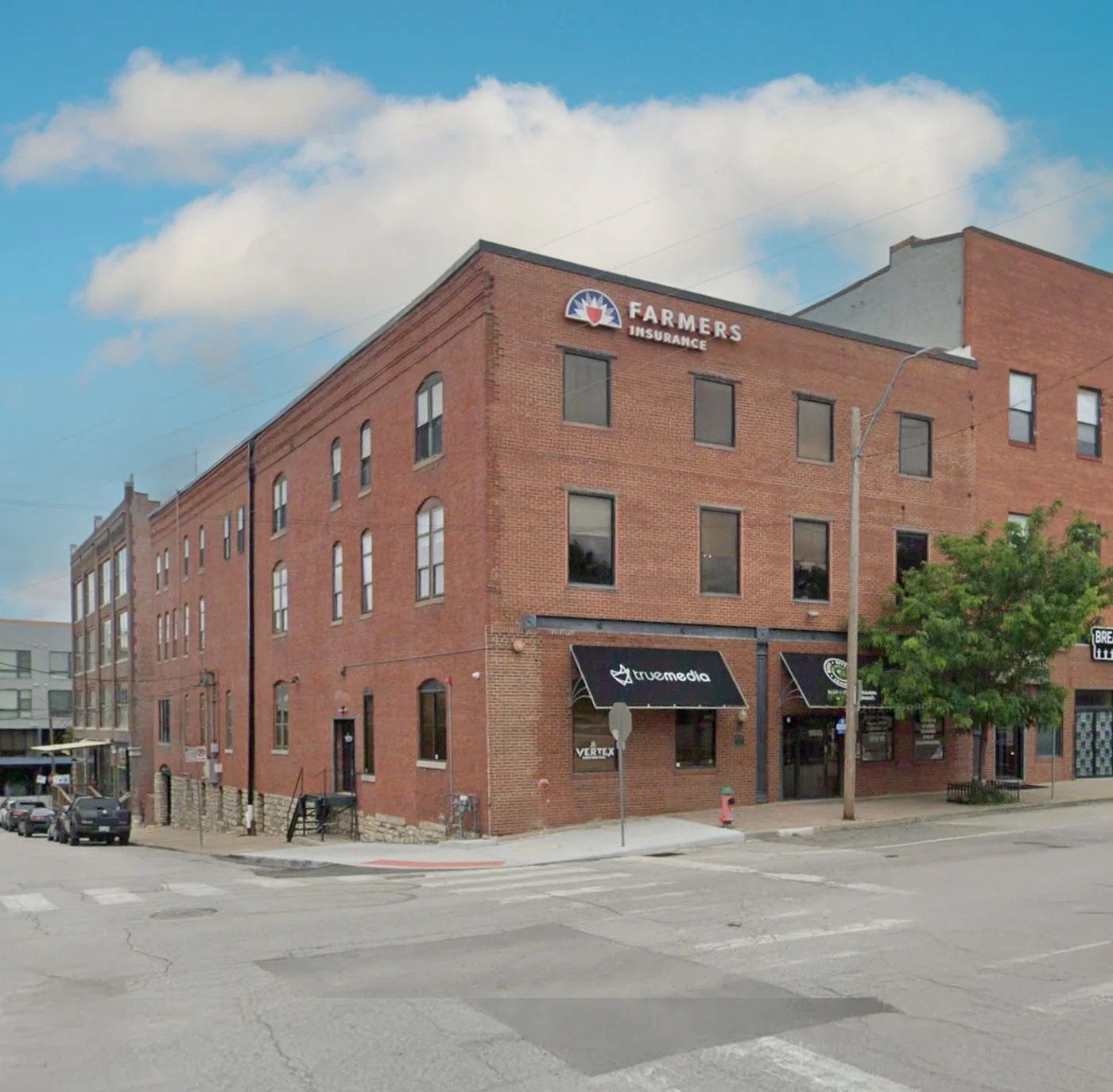 Photo 1 of 116 W 3rd St, Kansas City, MO 64105