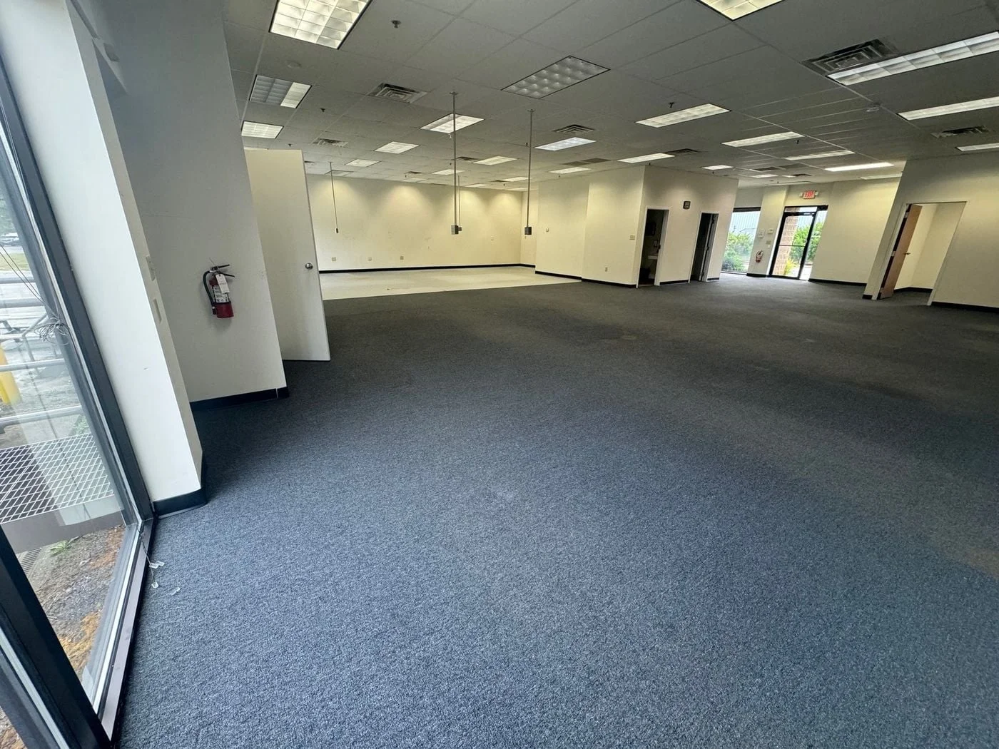 Photo 3 of 18 Shea Way, Newark, DE 19713