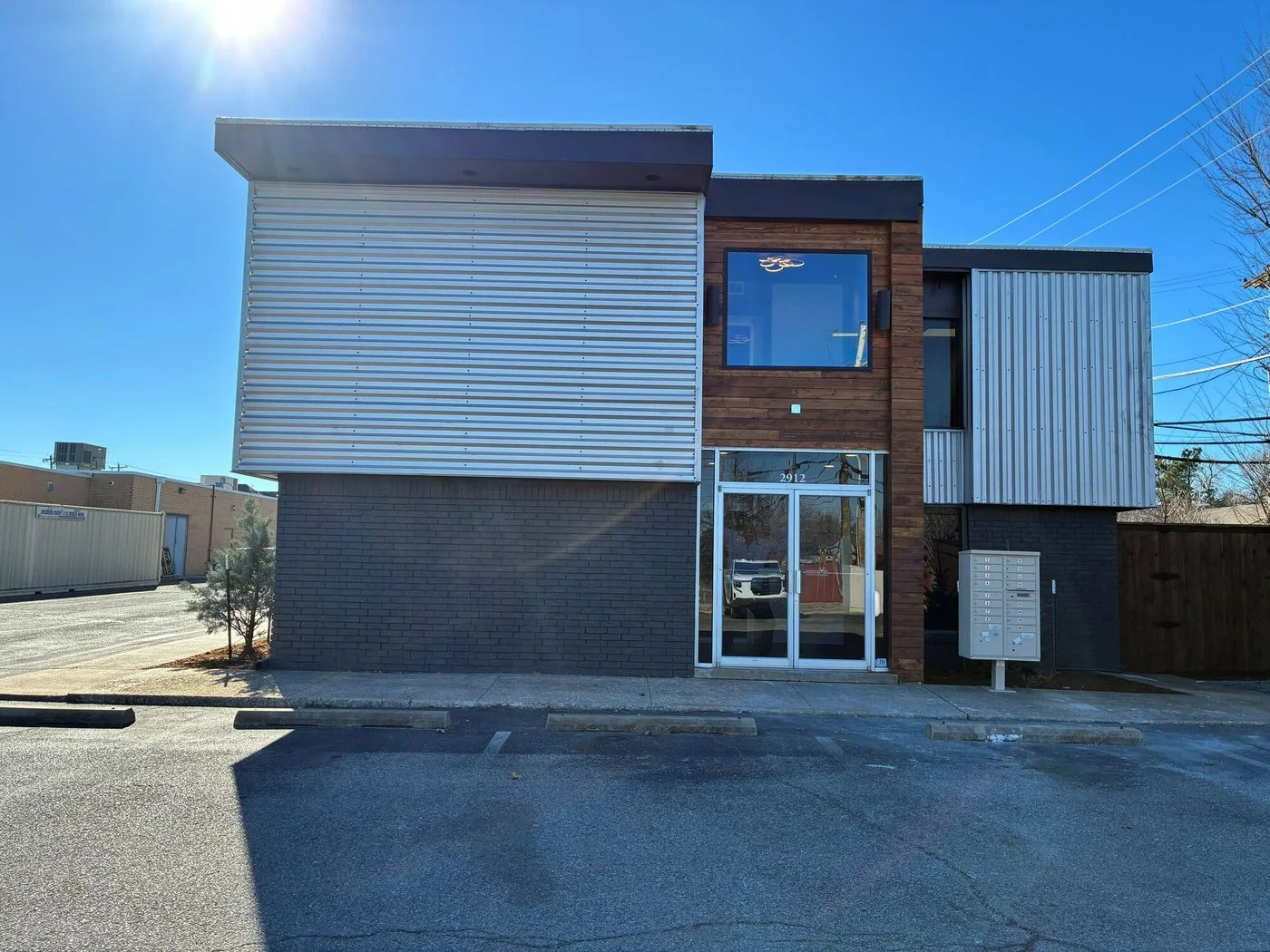 Photo 2 of 2912 Lakeside Drive, The Village, OK 73120